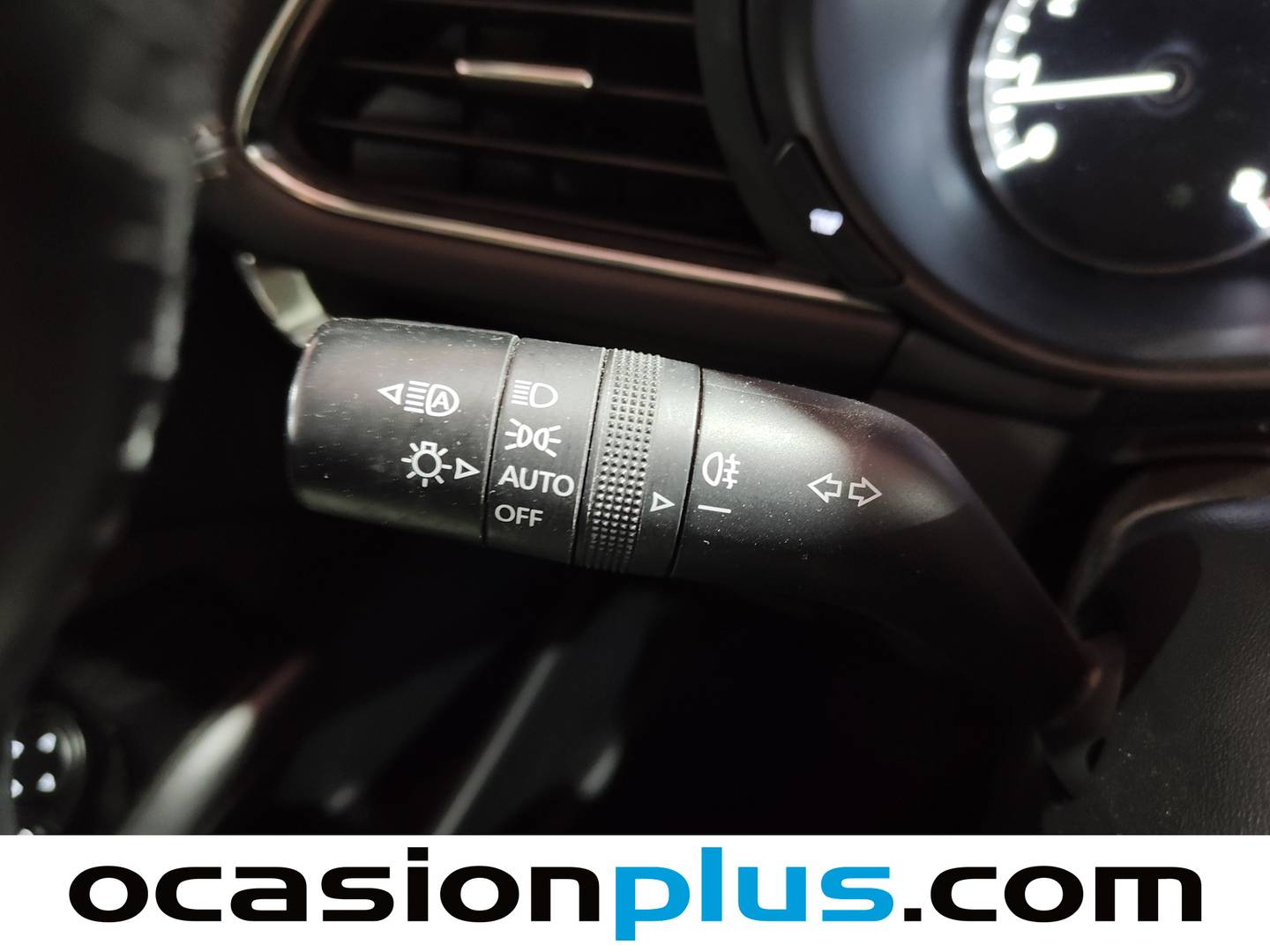 Accesorios del Mazda Mazda3 Mazda Mazda 3 2.0 Skyactiv-G Evolution (122 CV)