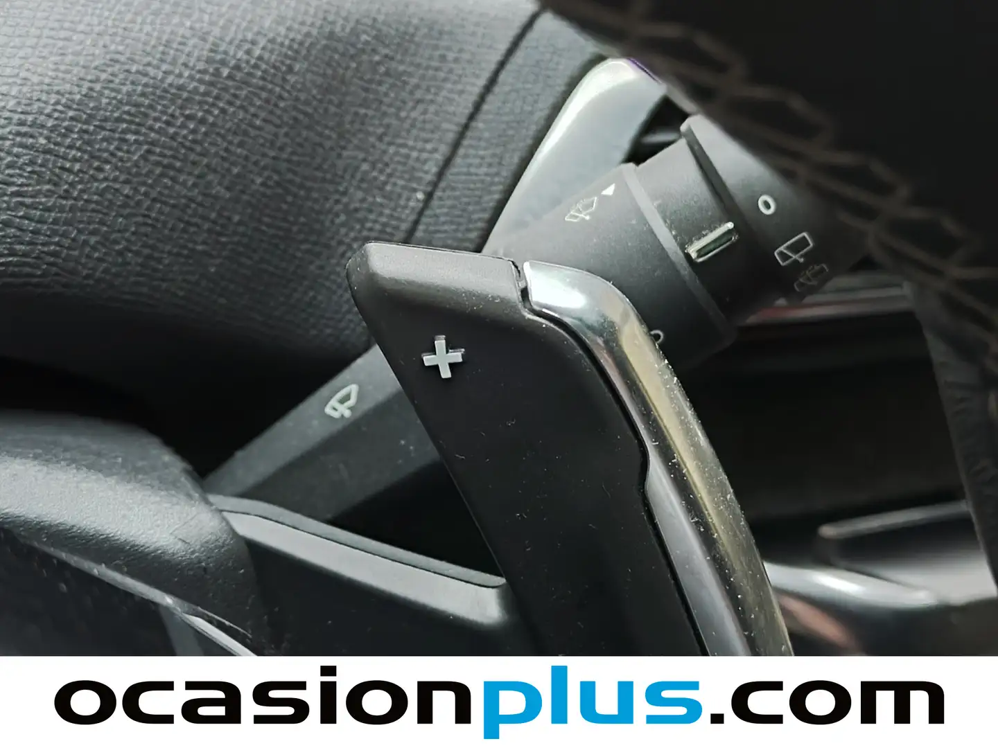 Foto Peugeot 3008 Peugeot 3008 PureTech 130 S&S Allure Pack EAT8 (130 CV)