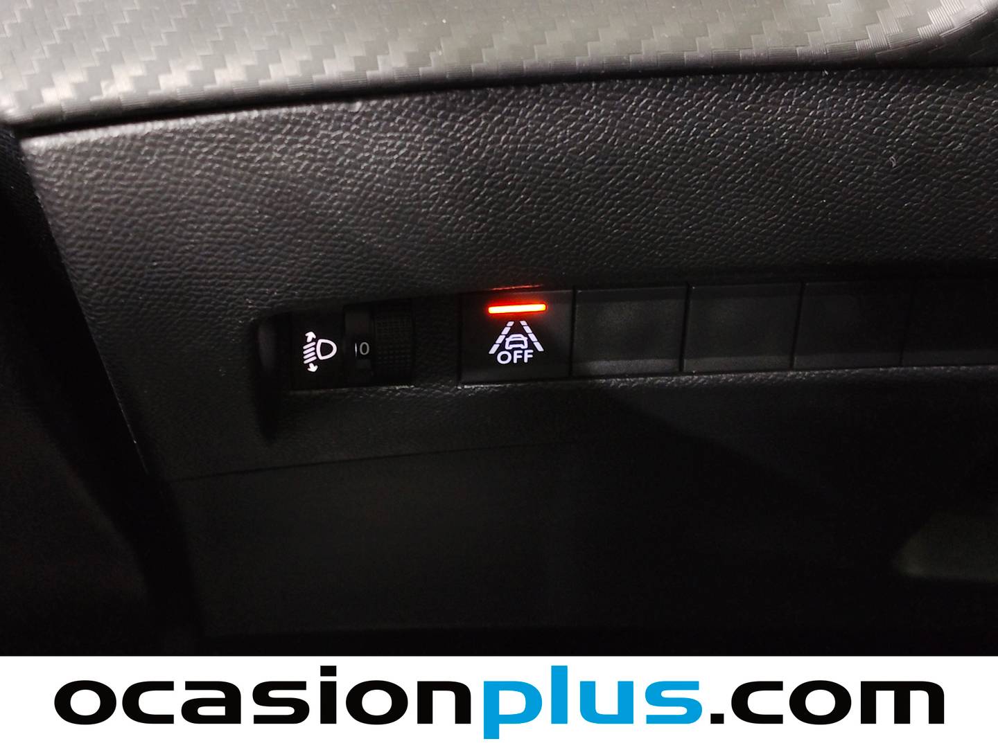 Equipamiento del Peugeot 208 Peugeot 208 PureTech 75 S&S Active (75 CV)