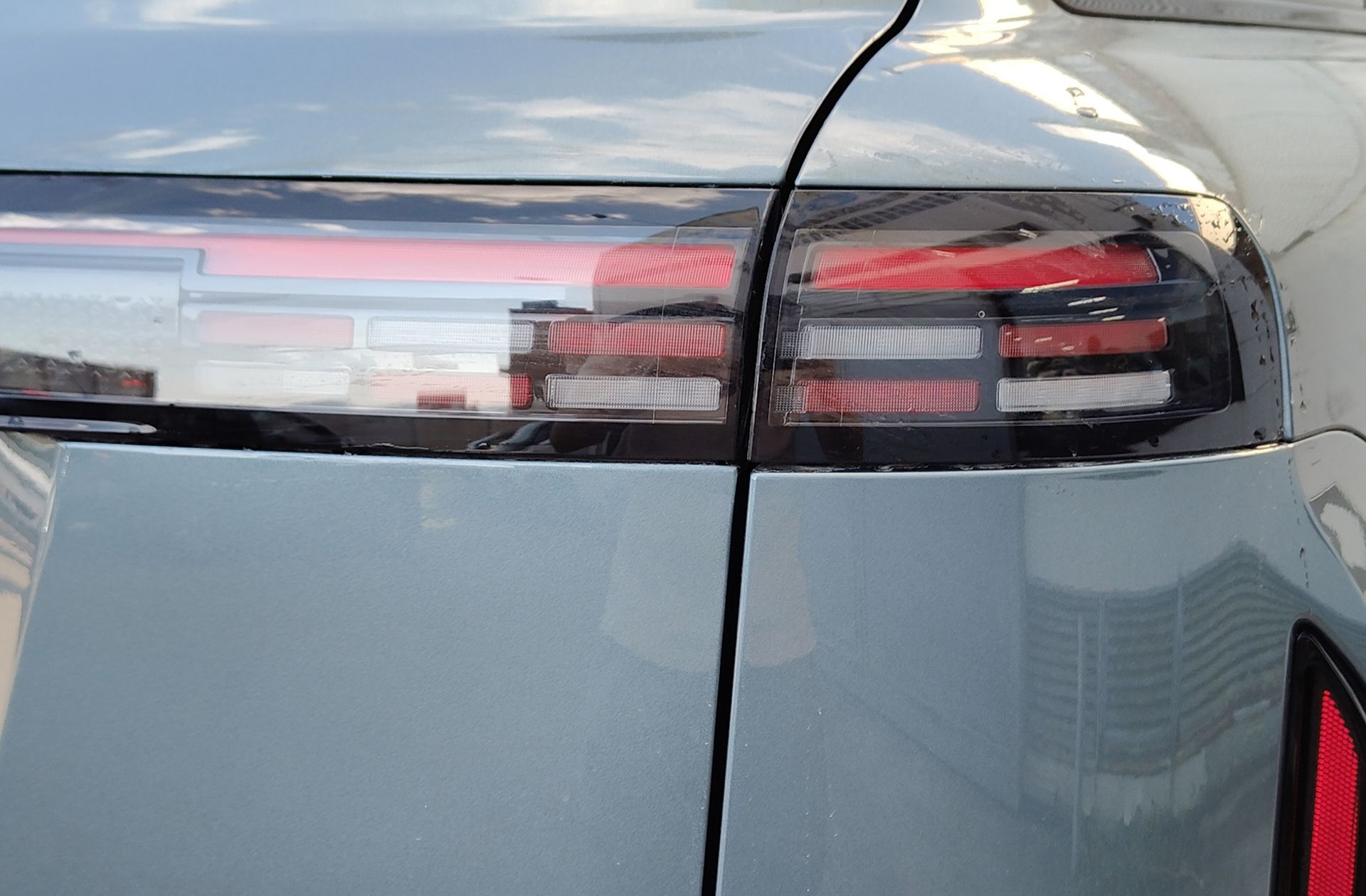 Jaecoo 7 1.5 T-GDi PHEV +1DHT Select FWD - foto 23