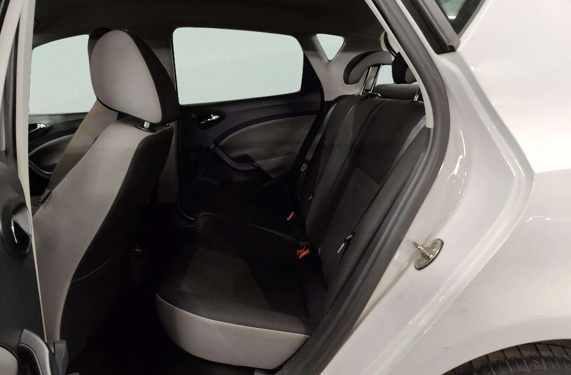 SEAT Ibiza 1.2 TSI Style - foto 10