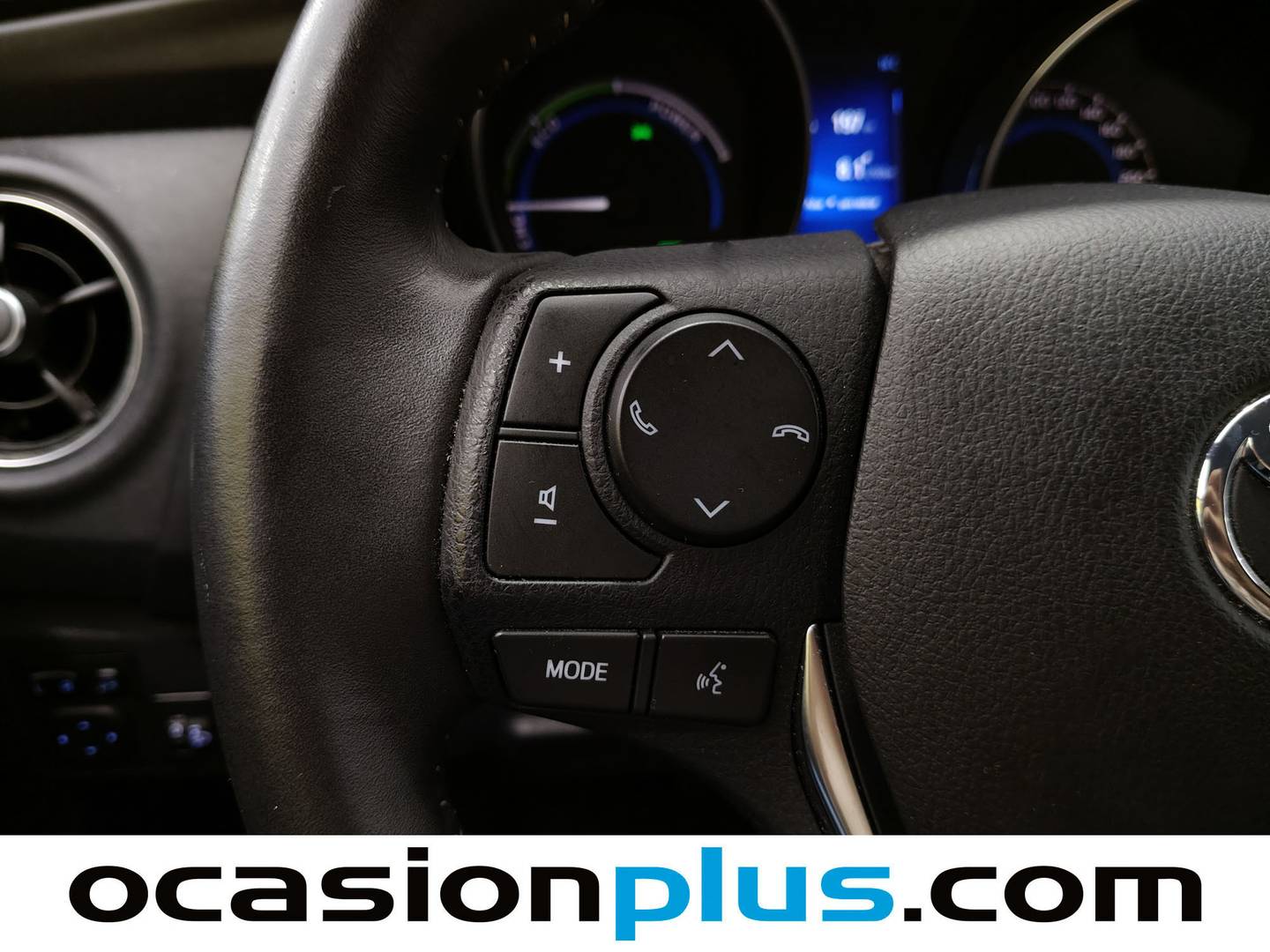 Foto Toyota Auris Toyota Auris 140H Touring Sports Active (136 CV)