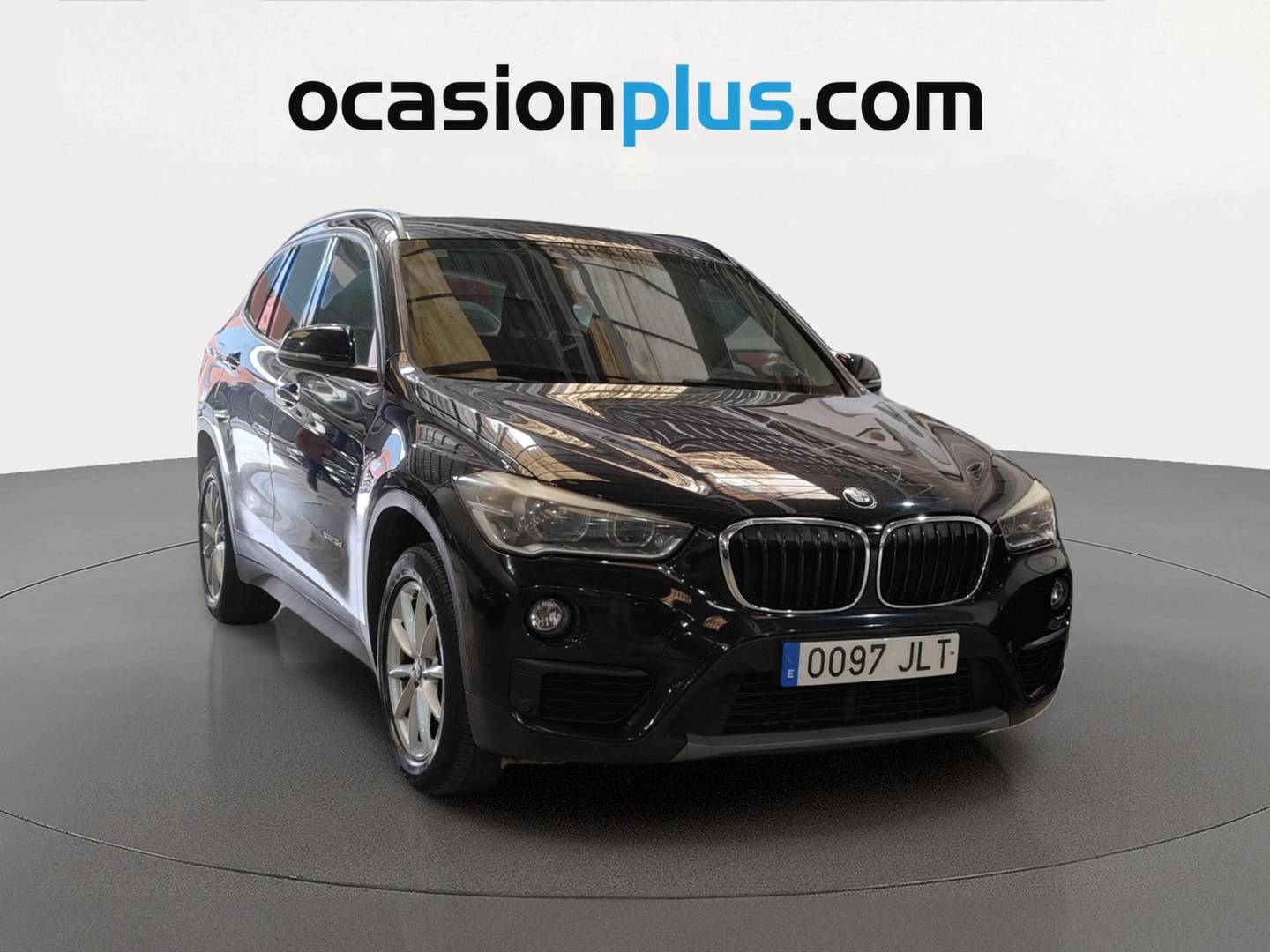 Foto delantera BMW X1 BMW X1 sDrive18d (150 CV) derecha
