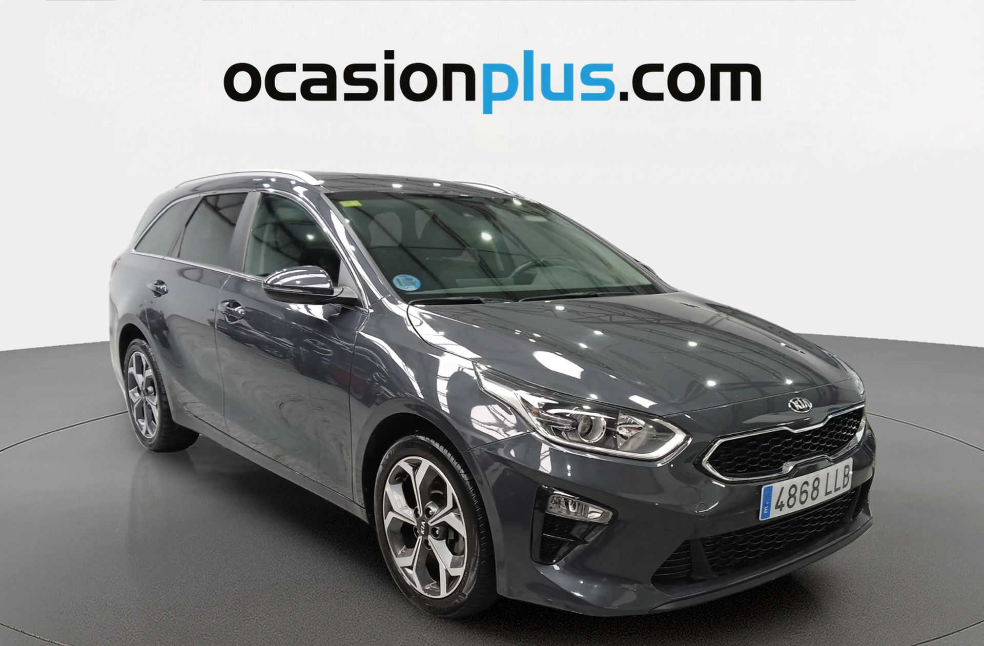 Kia Ceed Tourer 1.6 MHEV Tech DCT - foto 2