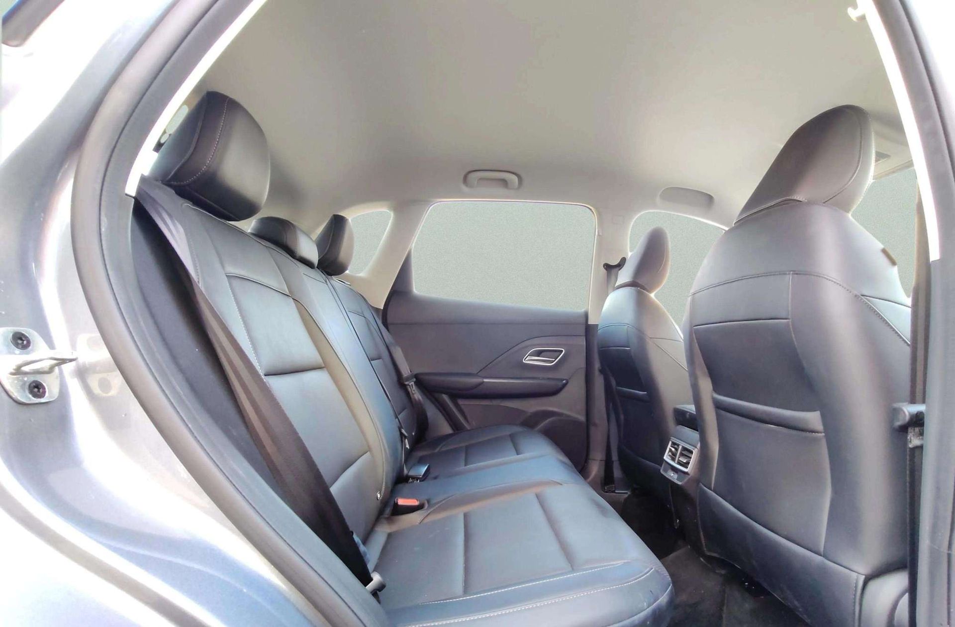 MG ZS 1.5 Hybrid+ Luxury - foto 19