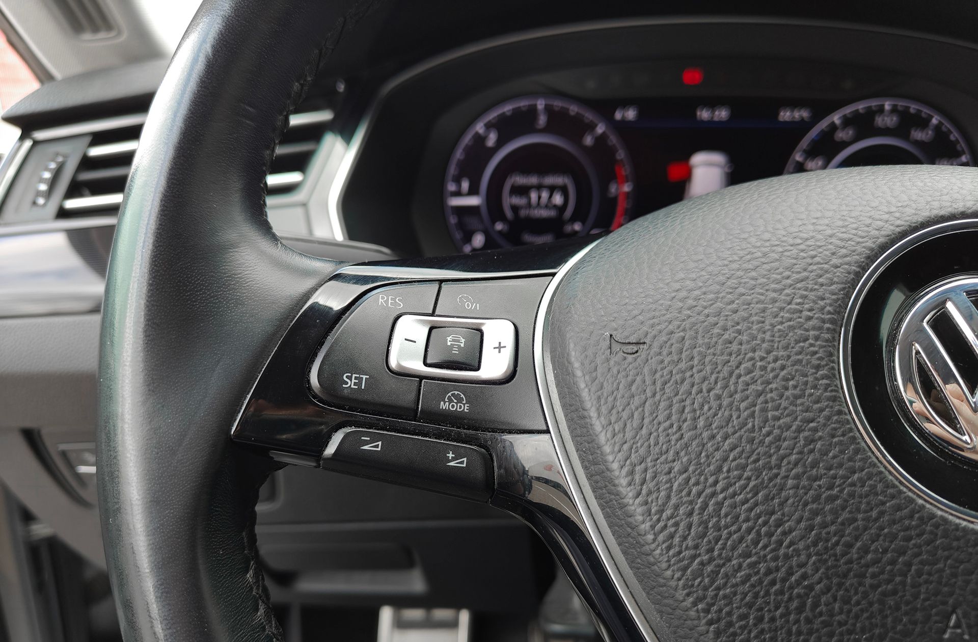 Volkswagen Arteon Elegance 2.0 TDI - foto 28