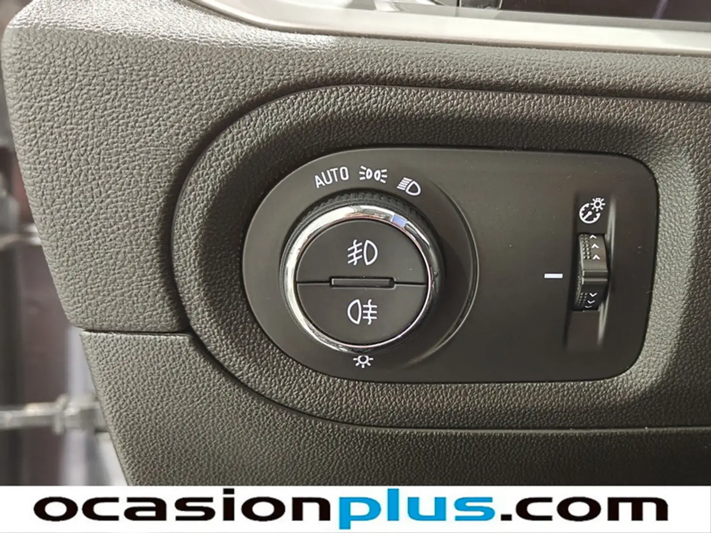 Foto Opel Grandland Opel Grandland 1.2 Turbo Ultimate (130 CV)