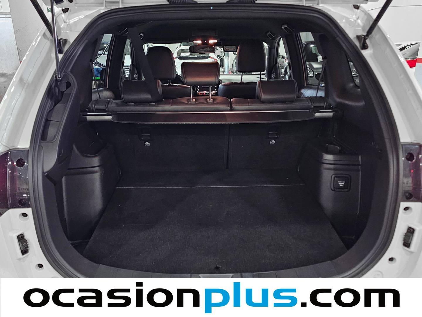 Fotos maletero Mitsubishi Outlander Mitsubishi Outlander 2.4 PHEV Kaiteki 4WD Auto (224 CV)