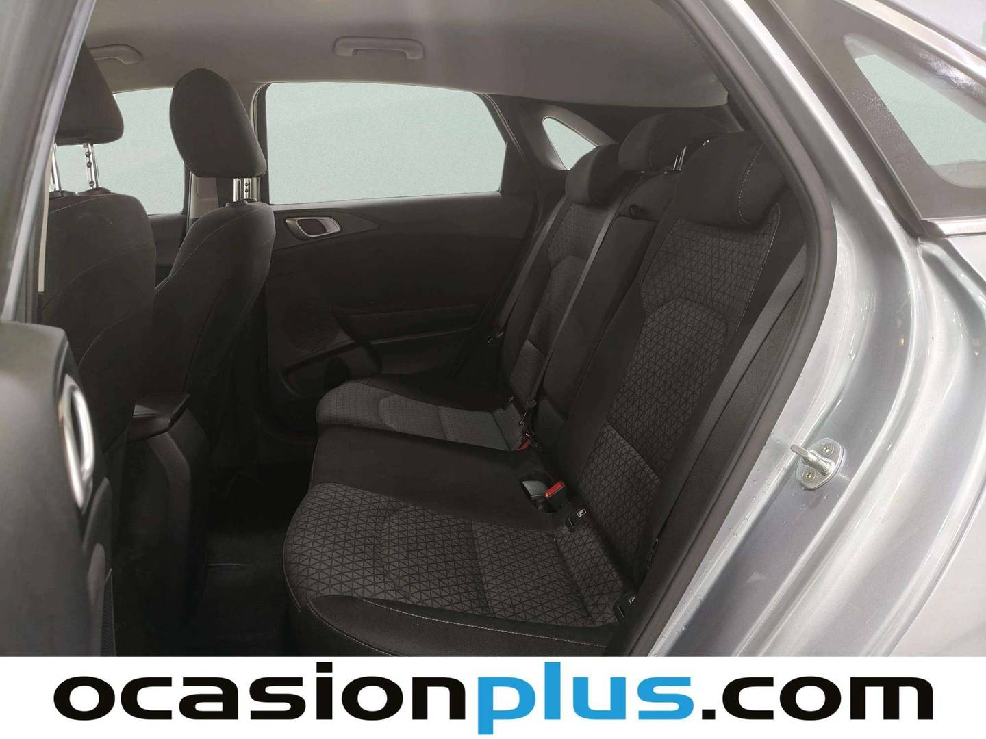 Foto asientos traseros KIA Ceed KIA Ceed 1.0 T-GDi Drive (120 CV)