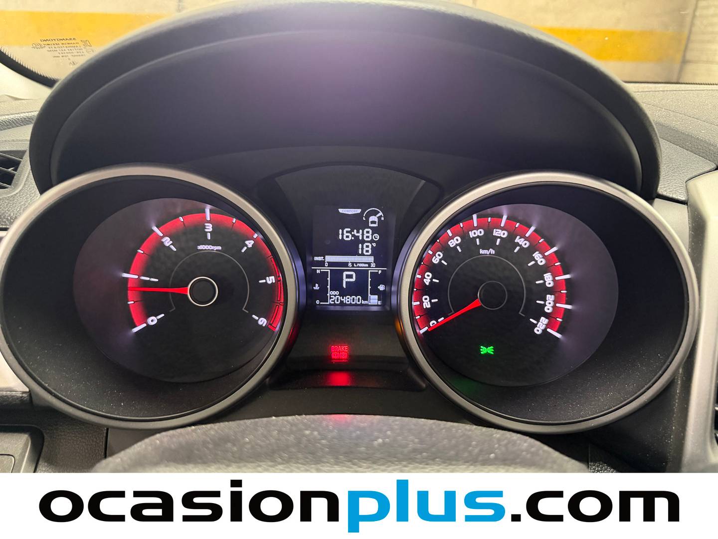 Foto SsangYong Tivoli Ssangyong Tivoli 1.6 D16T Limited Auto 4x2 (115 CV)