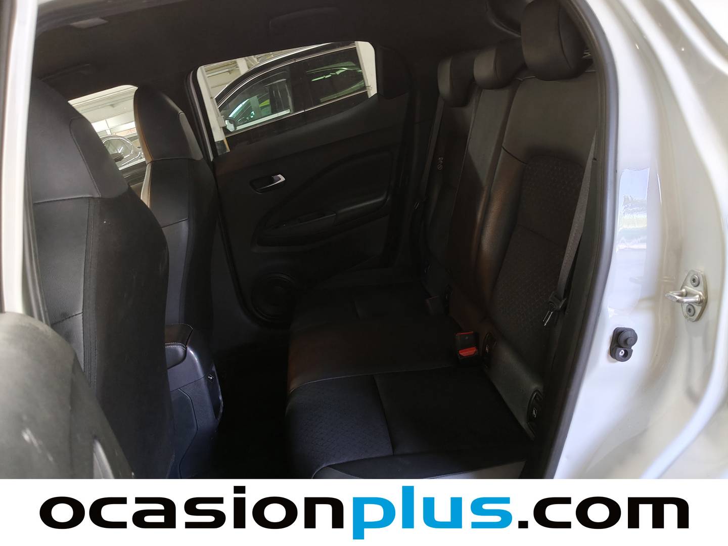 Foto asientos traseros Nissan JUKE Nissan Juke DIG-T N-Design Black (114 CV)
