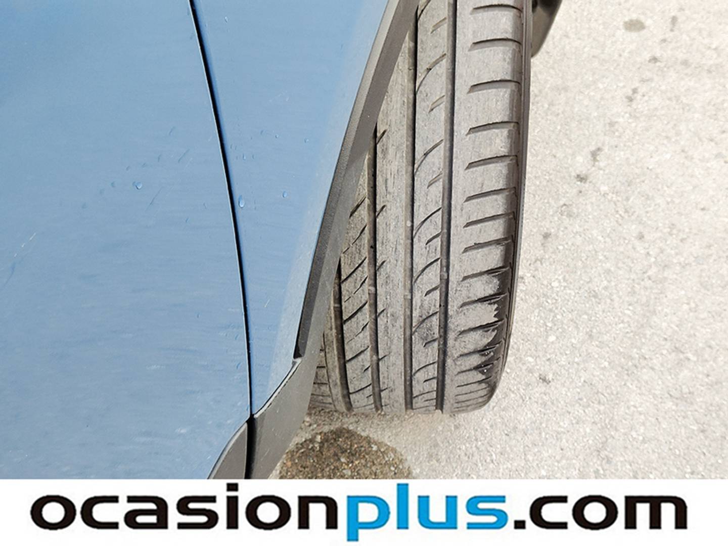 Foto Volvo XC40 Volvo XC40 B3 G Core Auto (163 CV)