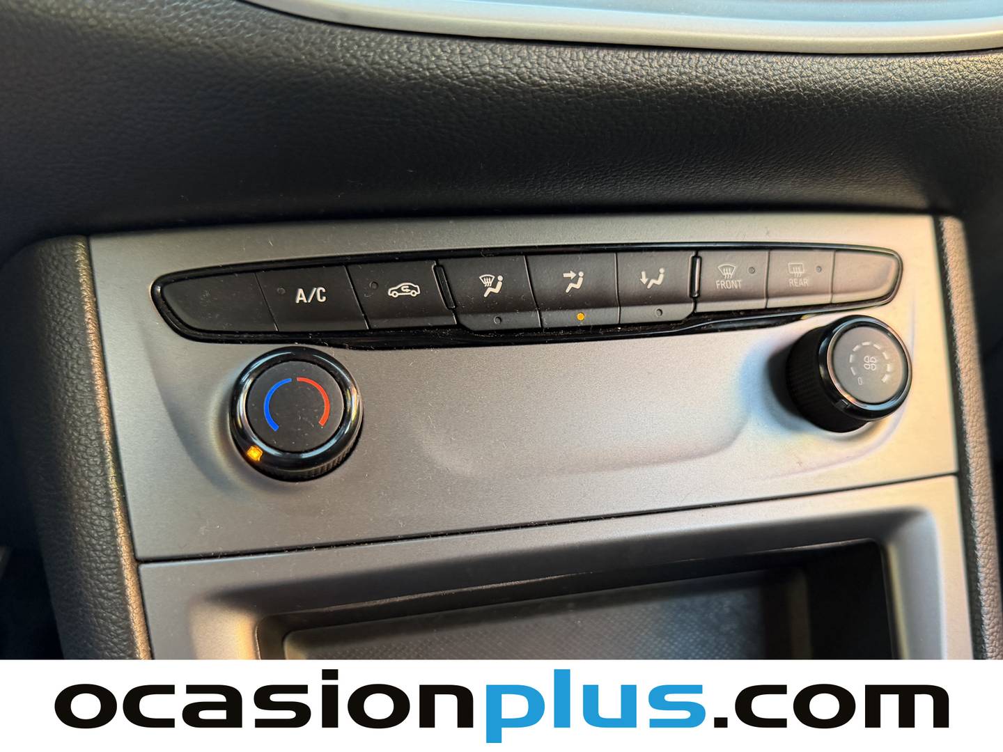 Foto Opel Astra Opel Astra 1.2 Turbo SHL Edition (110 CV)