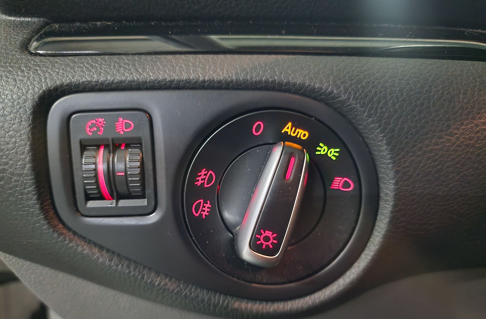 SEAT Alhambra 2.0 TDI Style Travel DSG 7 plazas - foto 26