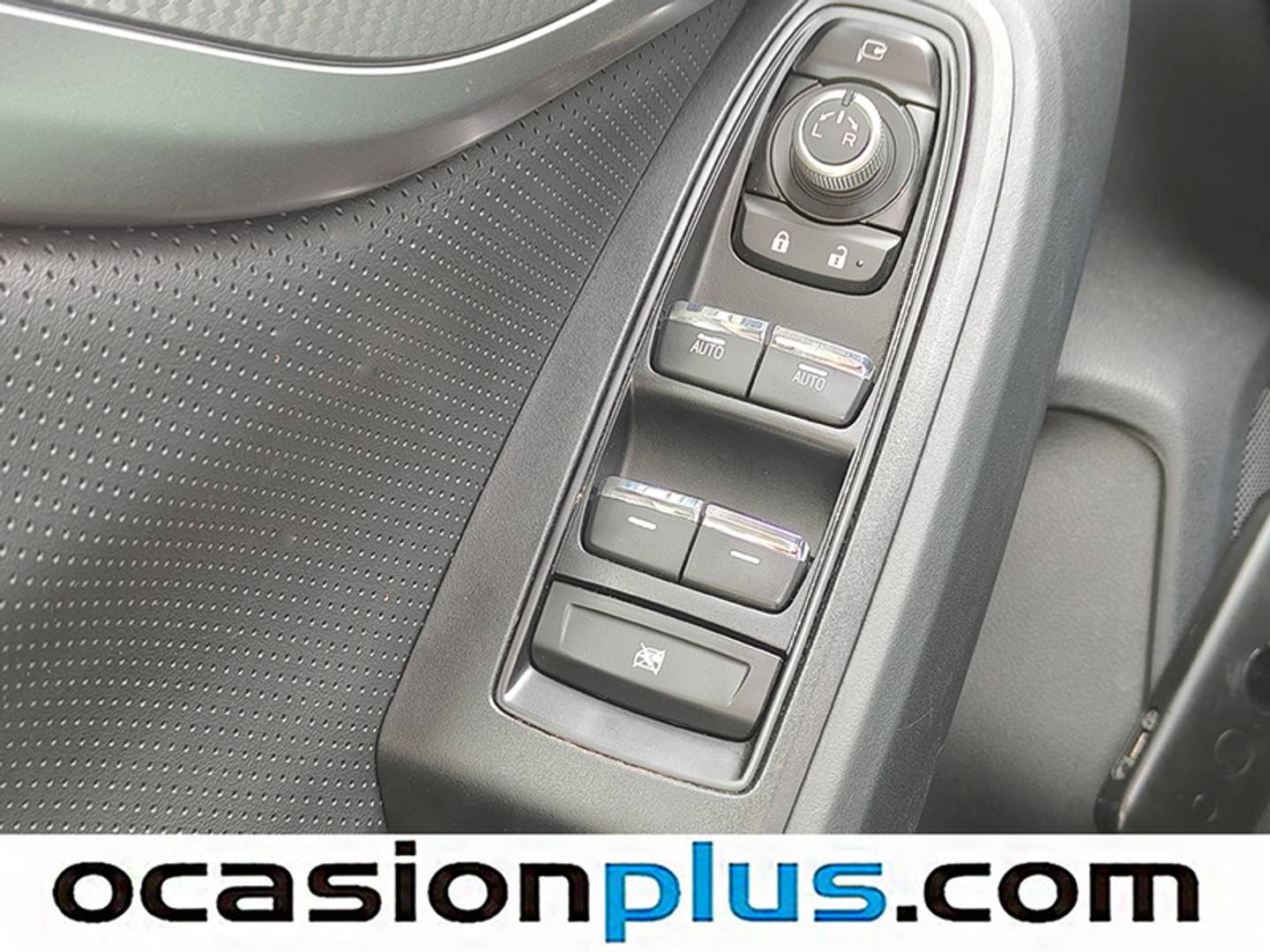 Foto Subaru XV Subaru XV 2.0i Hybrid Executive Plus CVT (150 CV)