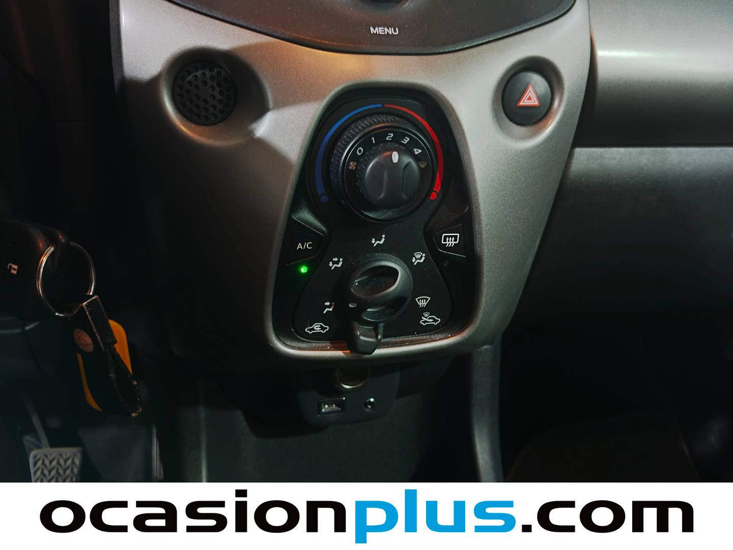 Extras y acabados del Citroën C1 Citroën C1 PureTech 82 Feel (82 CV)