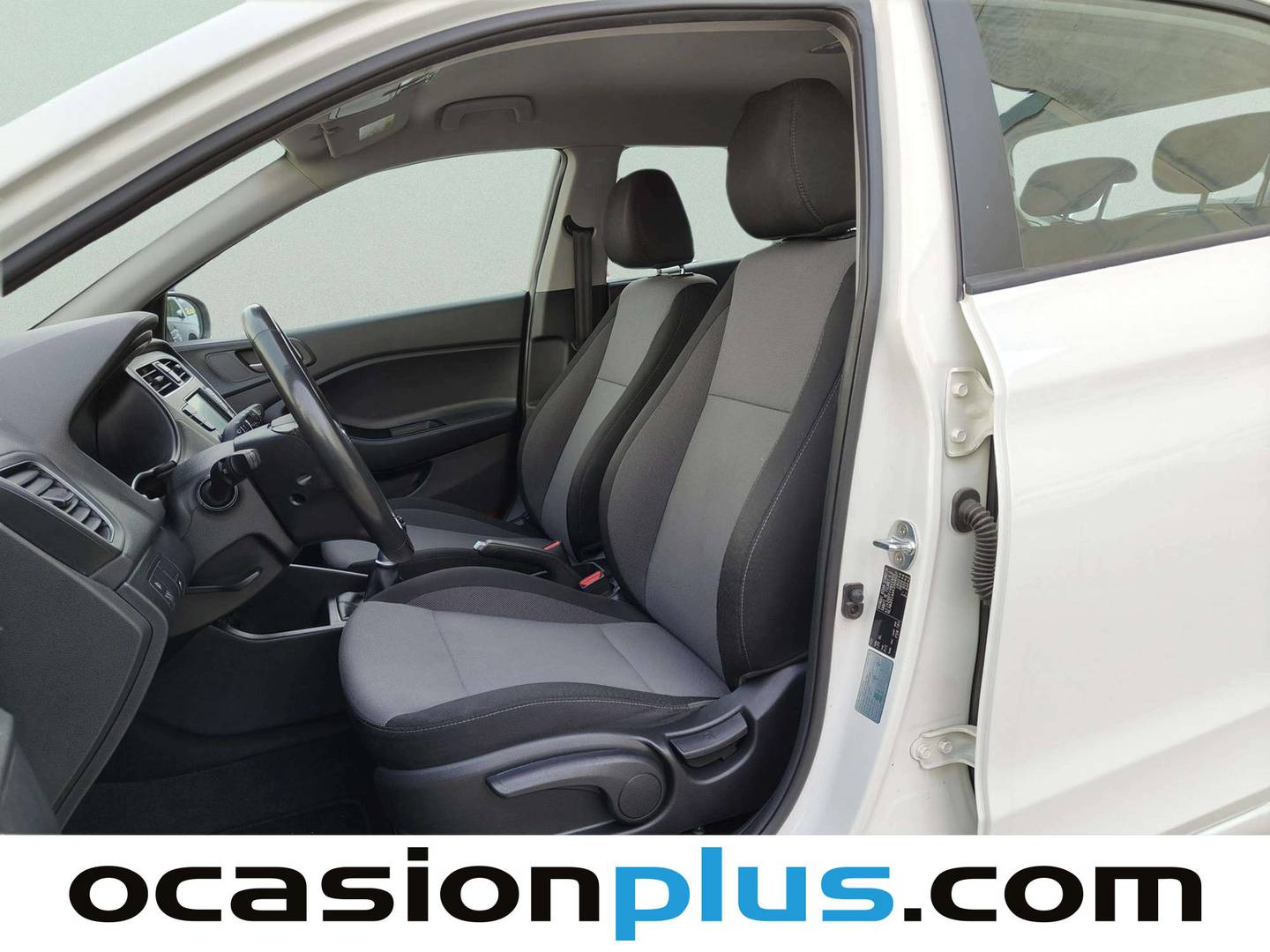 Foto asientos delanteros Hyundai i20 Hyundai i20 1.0 TGDI Essence LE (100 CV)