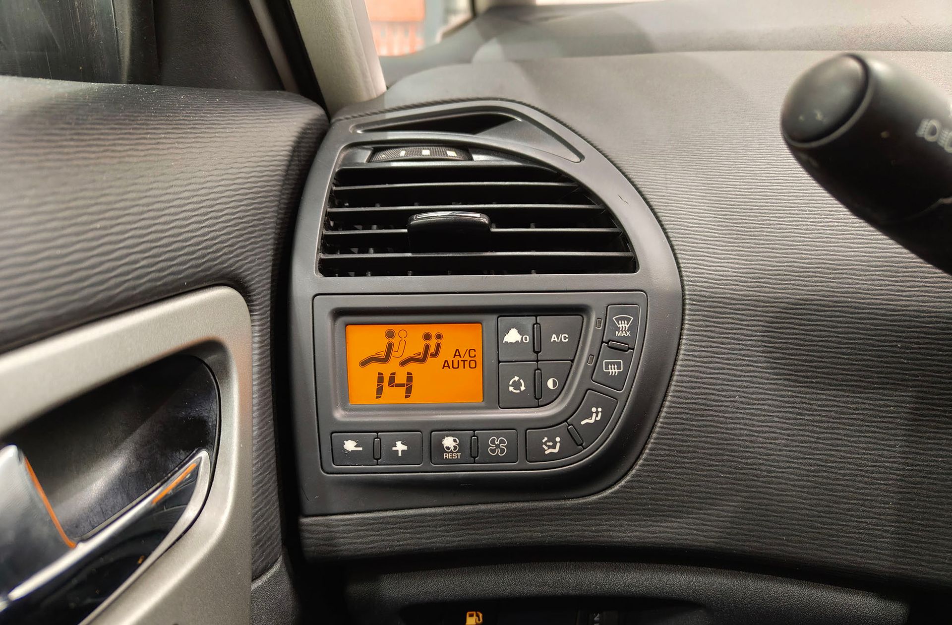 Citroën C4 Grand Picasso 1.6 VTi Seduction 7 plazas - foto 25