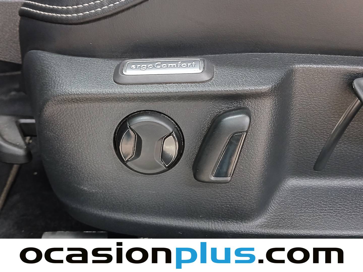 Equipamiento del Volkswagen Passat Volkswagen Passat Variant R-Line 2.0 TDI (190 CV) DSG