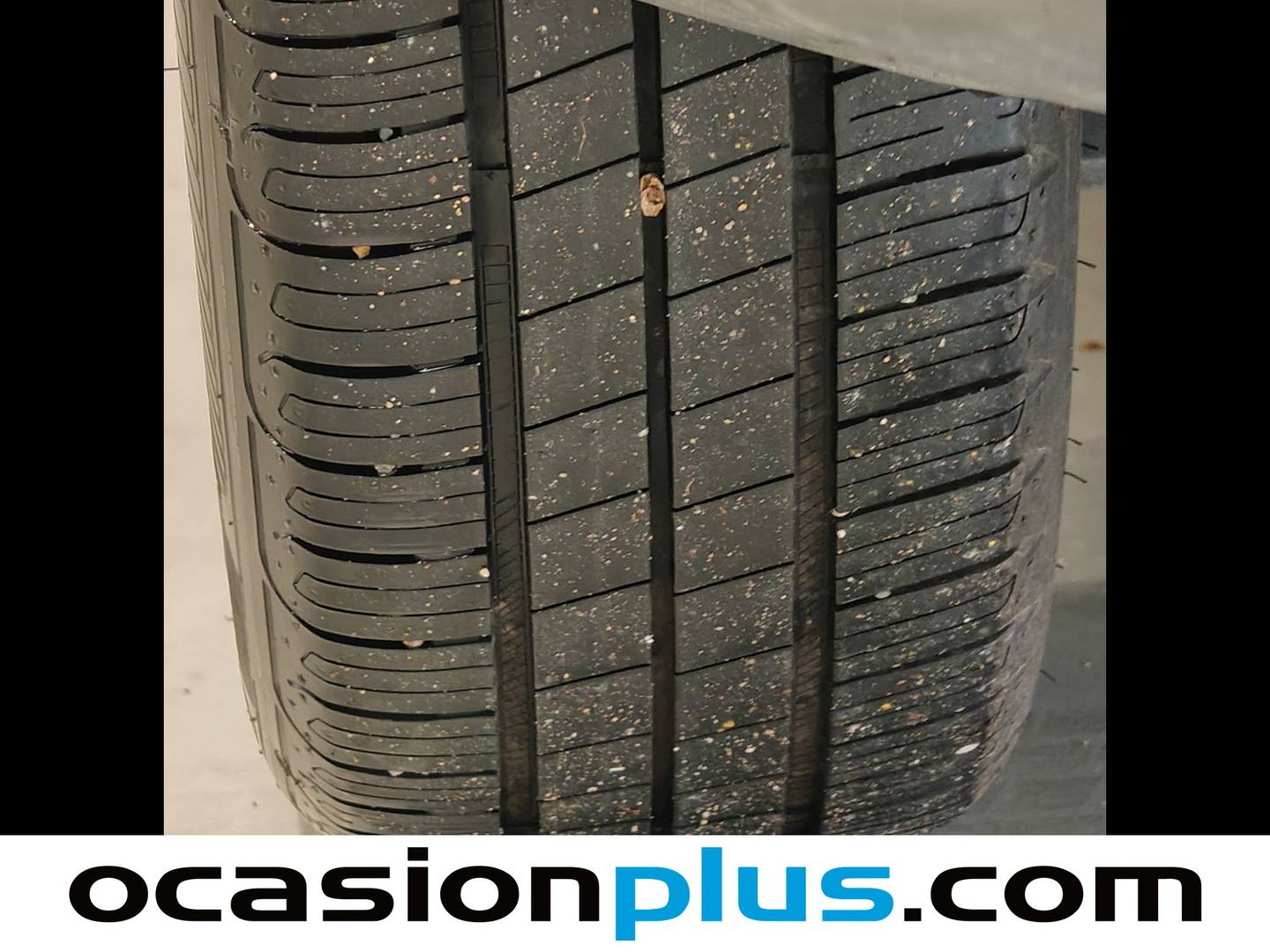 Foto Citroën C4 X Citroen C4 X BlueHDi 130 S&S Plus EAT8 (131 CV)