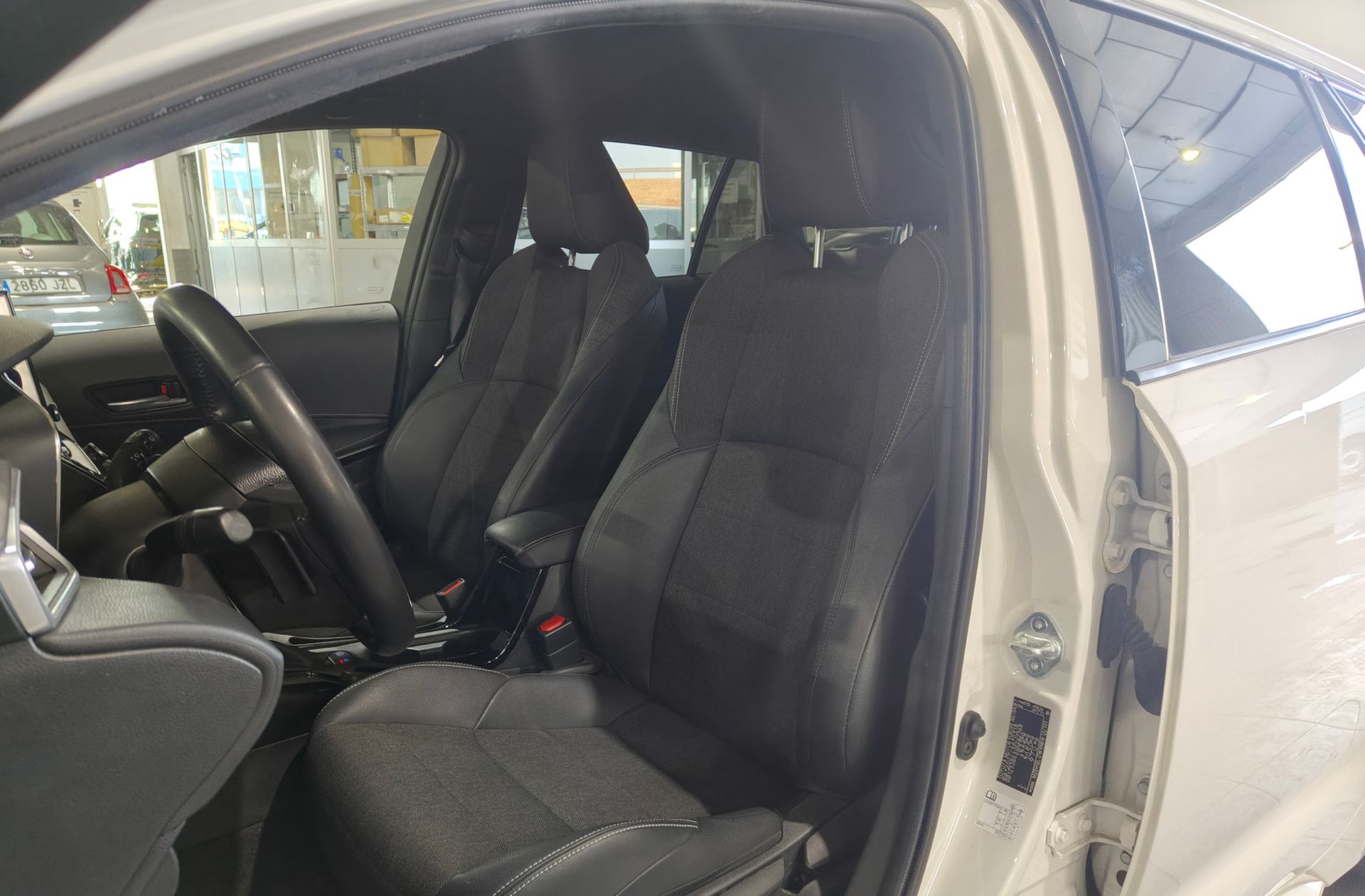 Toyota Corolla Touring Sports 180H Style E-CVT - foto 7