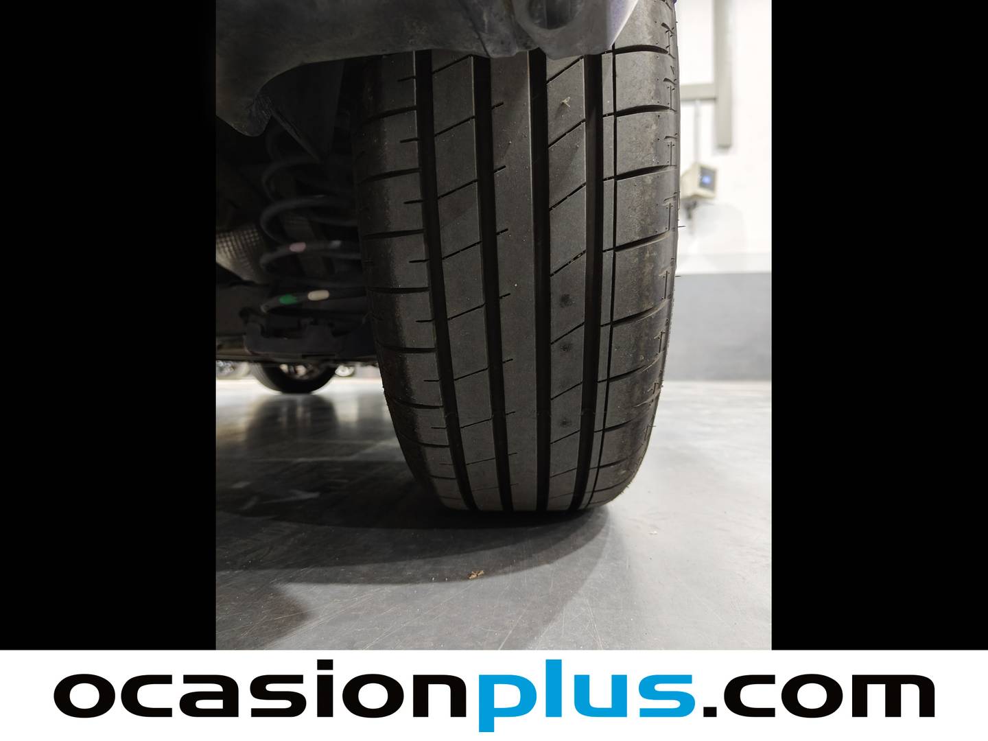 Foto Citroën C-Elysée Citroen C-Elysee PureTech 82 Feel (82 CV)