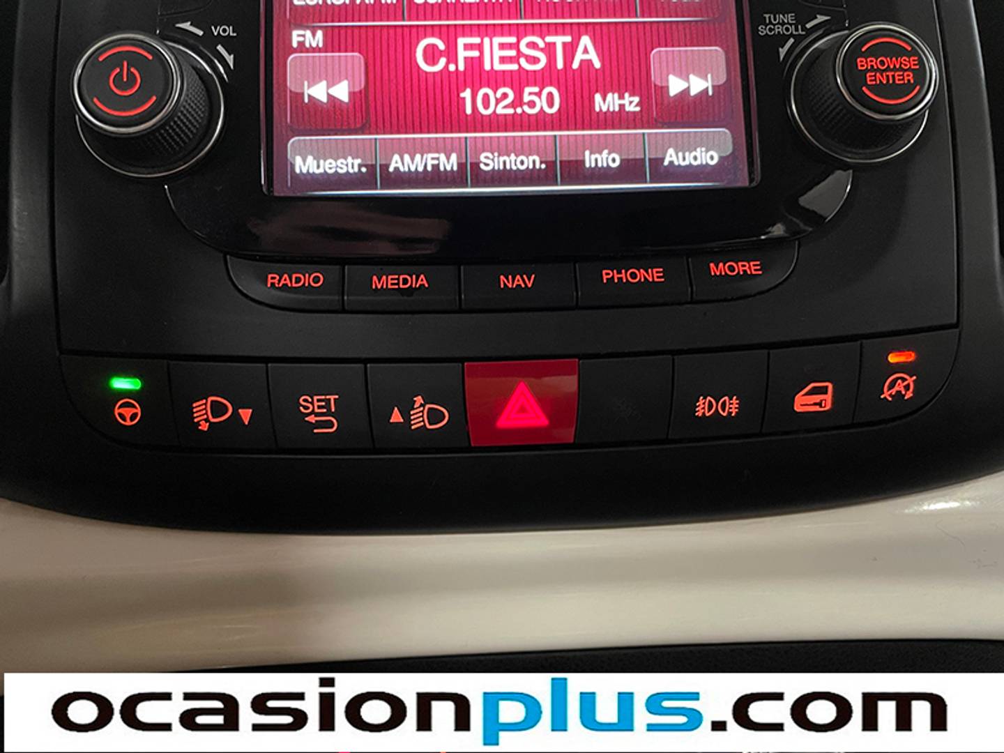 Foto Fiat 500L Fiat 500L 1.6 16v Multijet II S&S Trekking (105 CV)