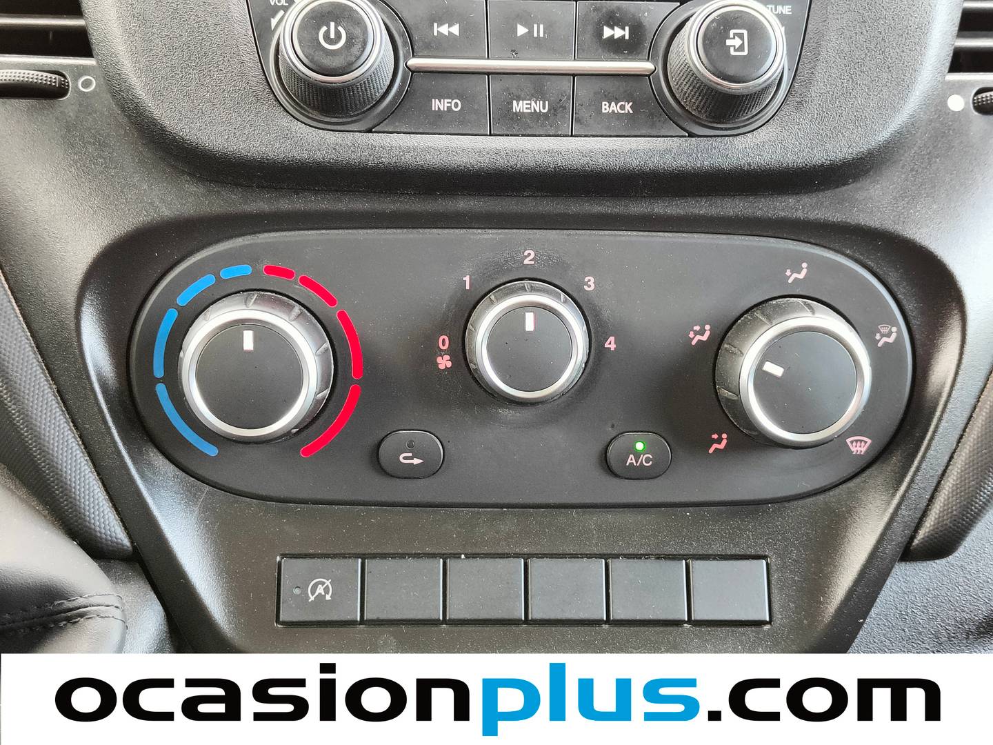 Foto Iveco Daily Iveco Daily Furgon 35S 16 V 3520L/H2 (156 CV)