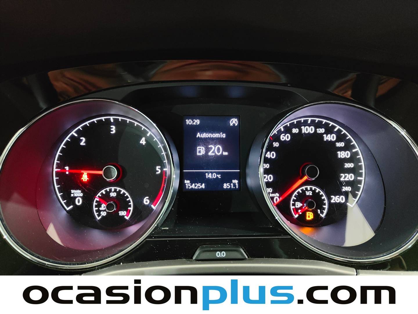 Foto Volkswagen Touran Volkswagen Touran Business 2.0 TDI (122 CV)