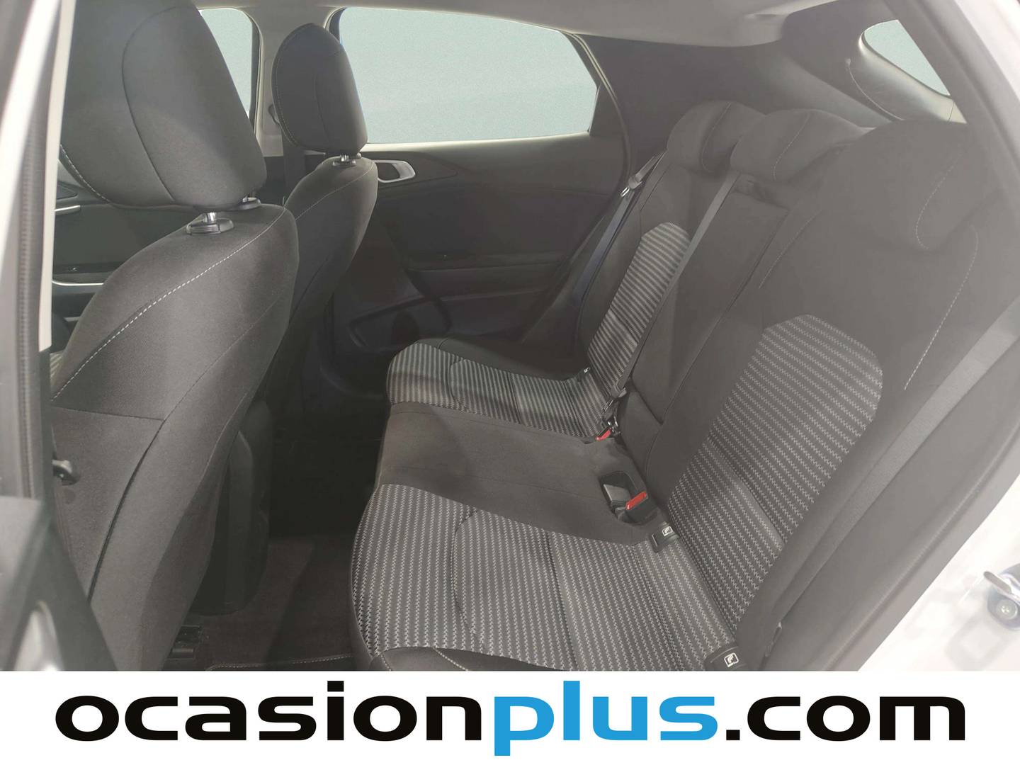 Foto asientos traseros KIA XCeed KIA XCeed 1.0 T-GDi Drive (100 CV)