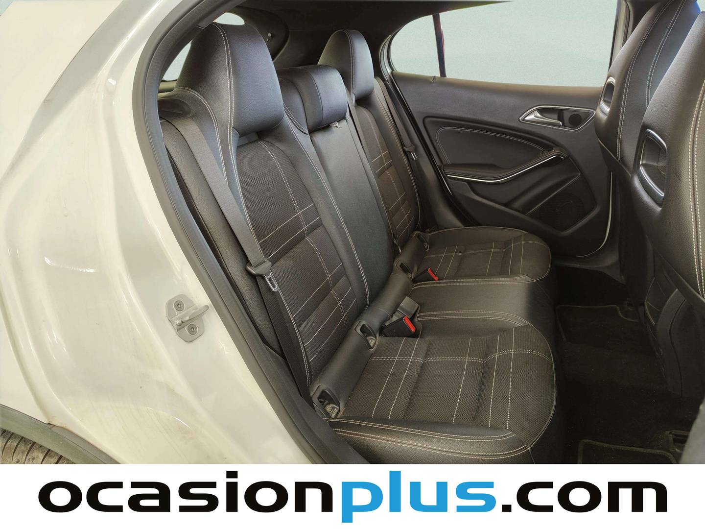 Foto Mercedes GLA Mercedes-Benz GLA 200 d Urban (136 CV)