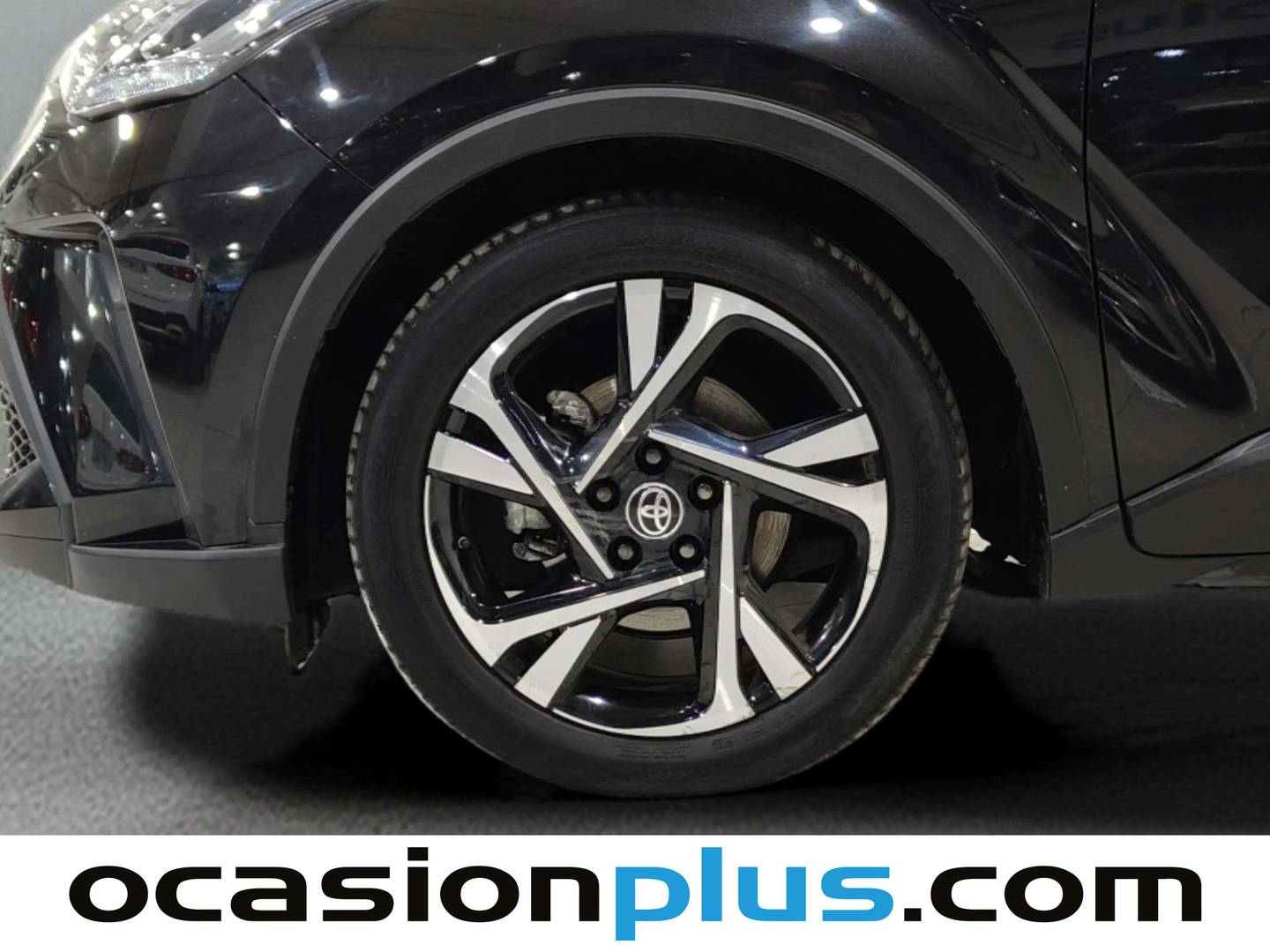 Foto Toyota C-HR Toyota C-HR 180H Advance (184 CV)