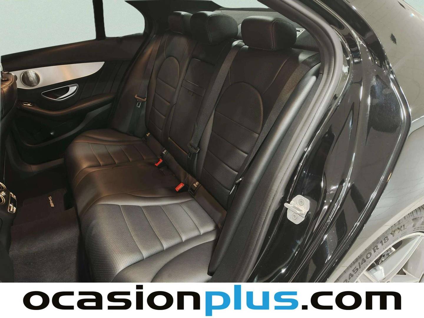 Foto asientos traseros Mercedes Clase C Mercedes Clase C 200 AMG Line (184 CV)