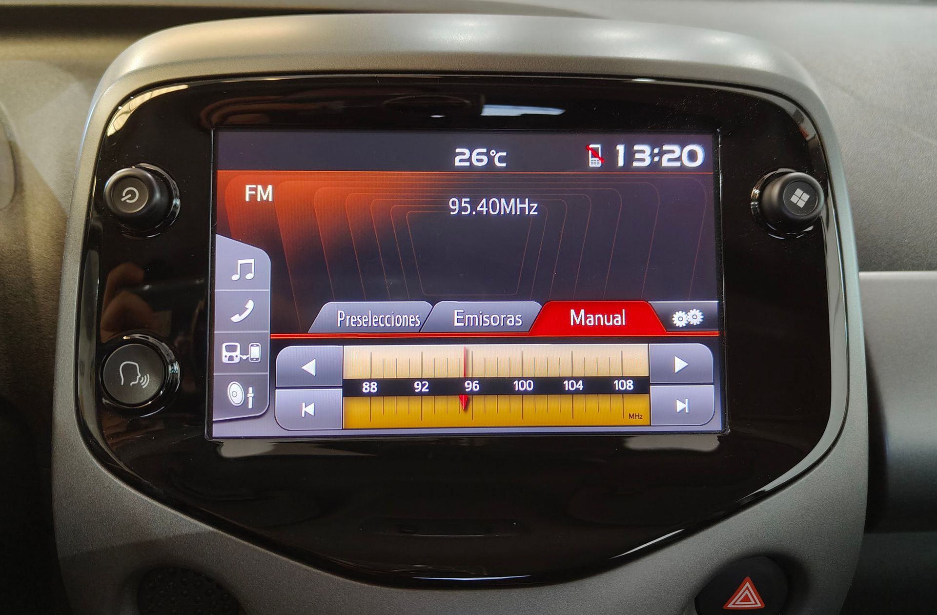 Toyota Aygo 1.0 70 x-play - foto 32