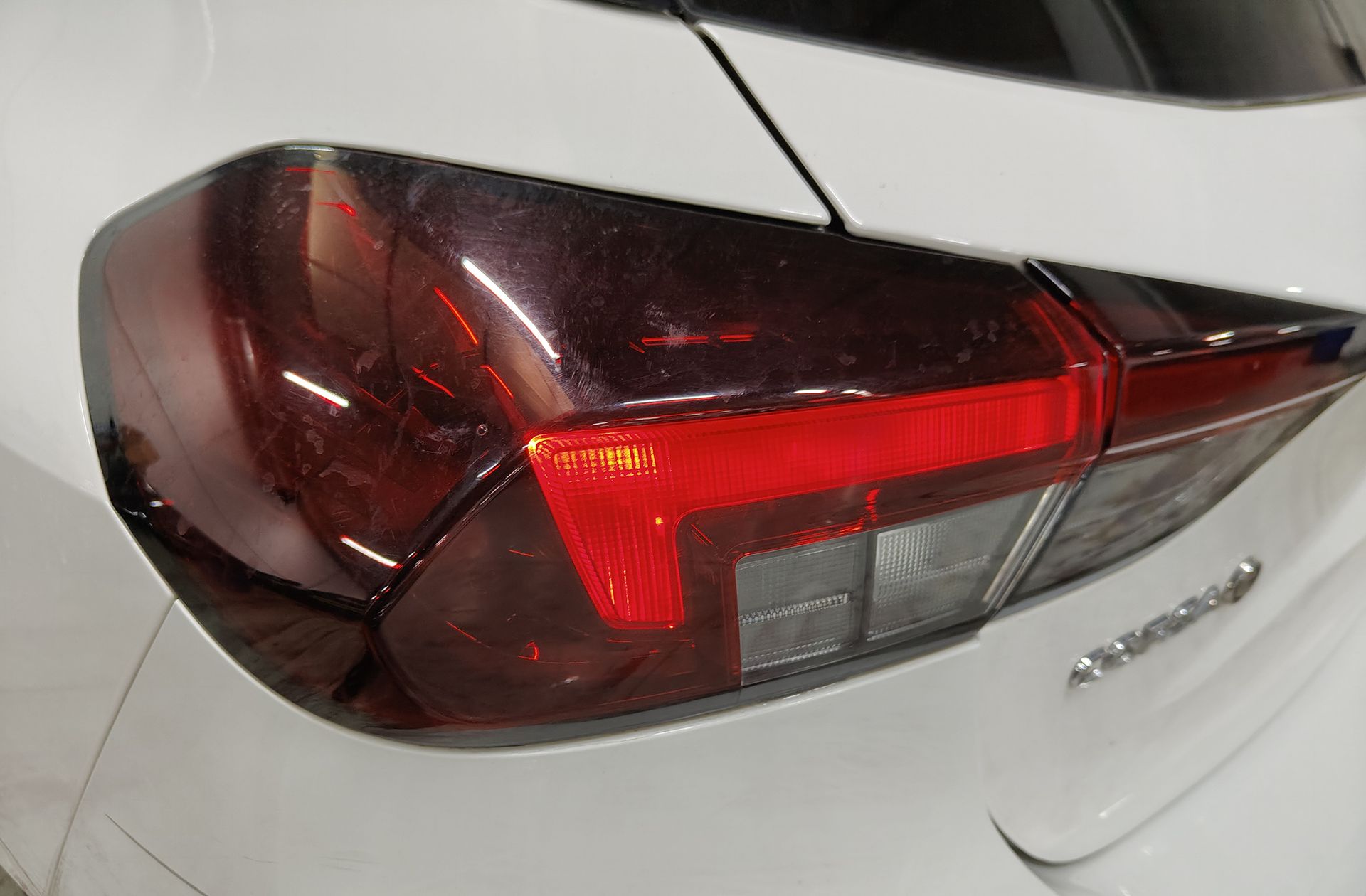Opel Corsa Elegance-e - foto 17