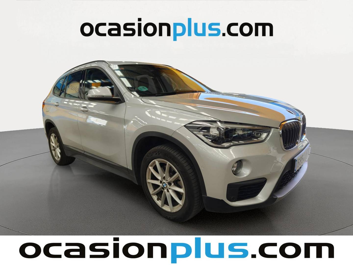 Foto delantera BMW X1 BMW X1 sDrive18d (150 CV) derecha