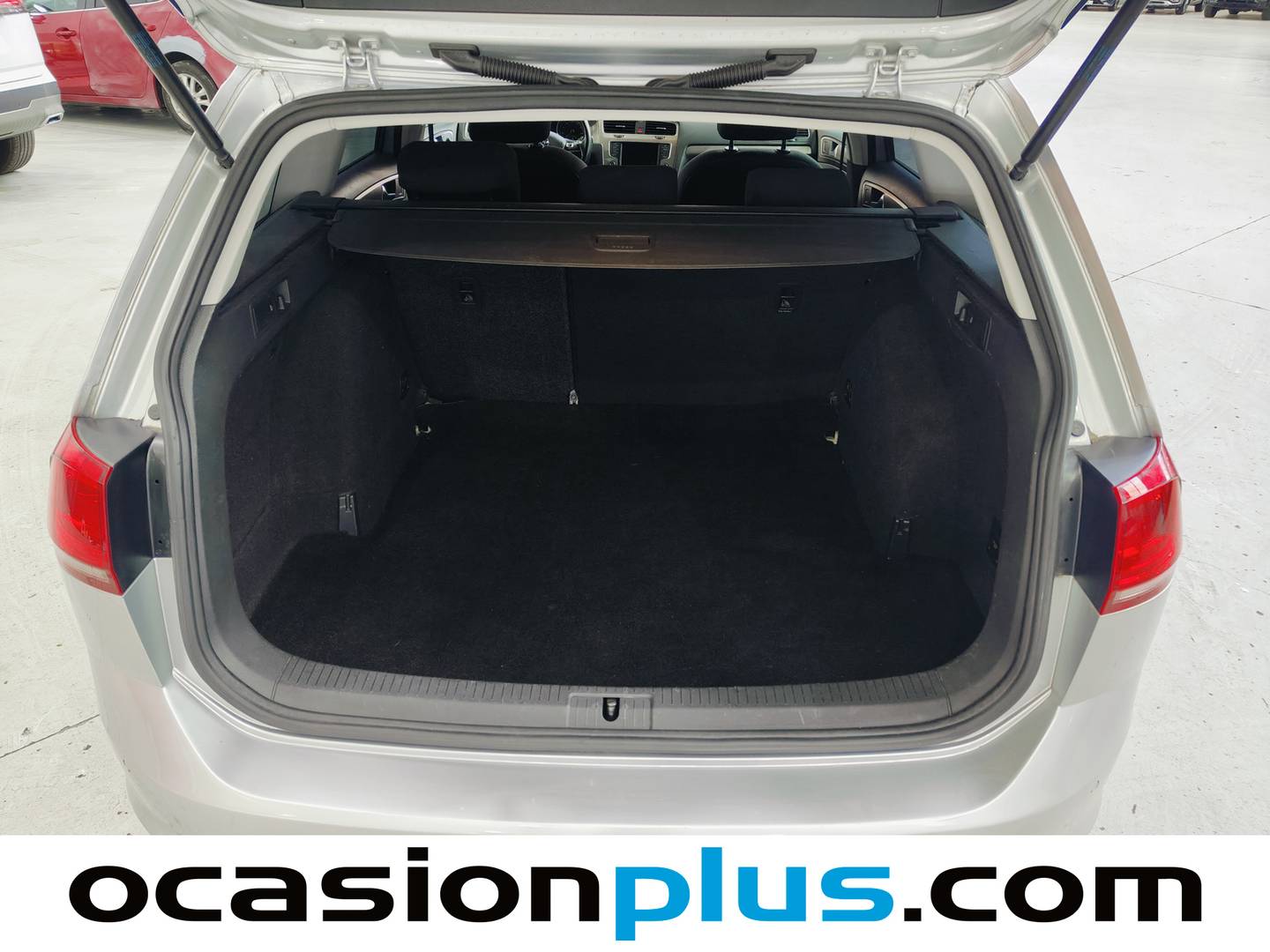 Fotos maletero Volkswagen Golf Volkswagen Golf Variant Advance 1.6 TDI BMT (110 CV)