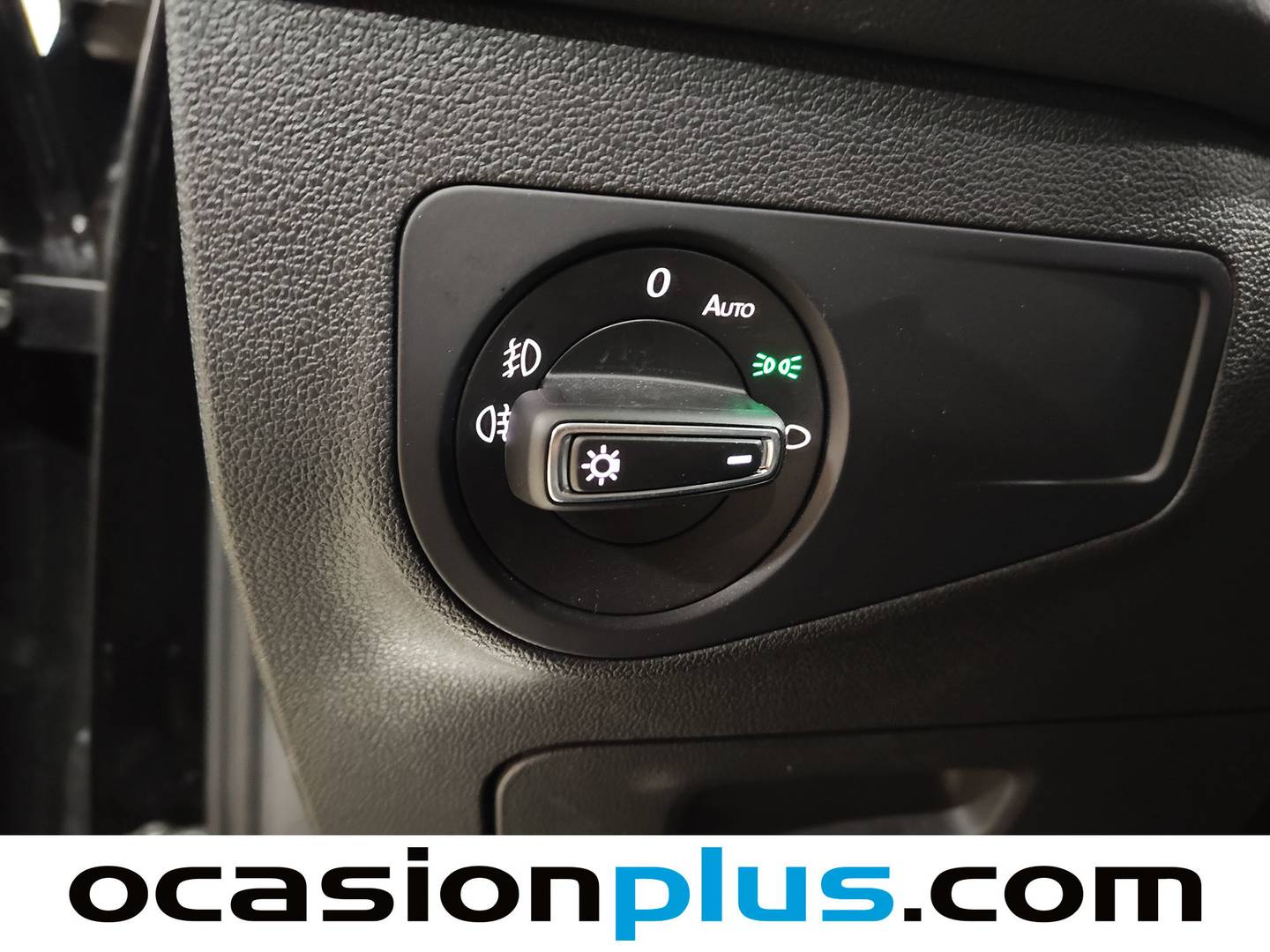 Foto Volkswagen Tiguan Volkswagen Tiguan Sport 1.5 TSI (150 CV) DSG Pack R-Line