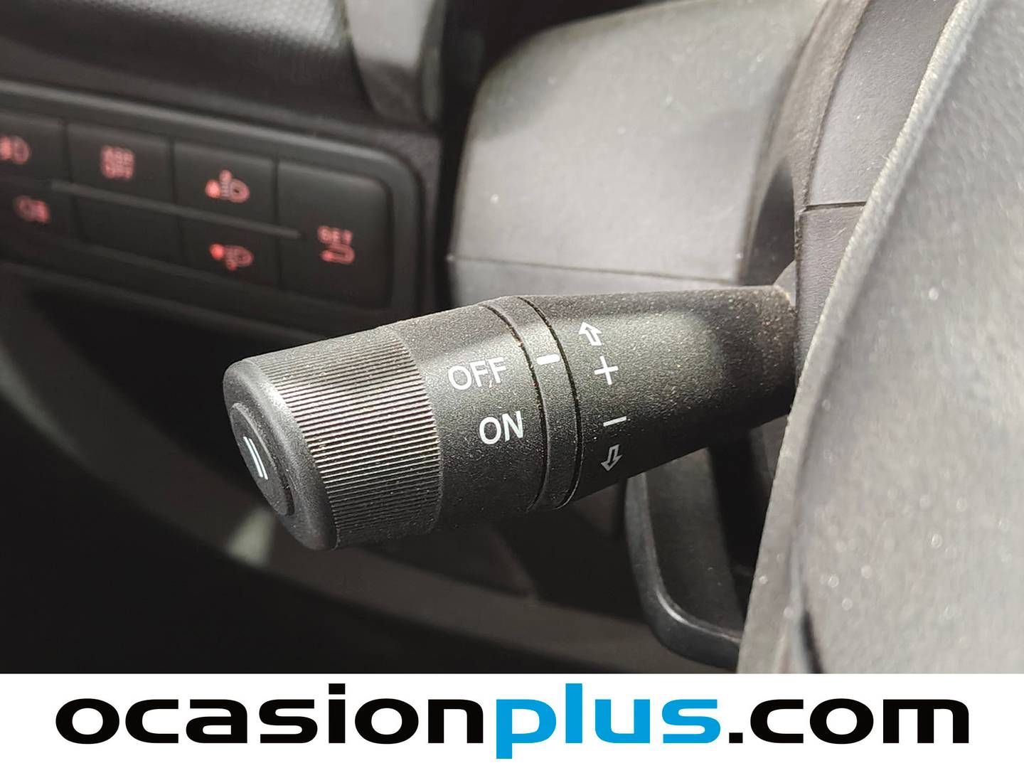 Extras y acabados del Fiat Fiorino Fiat Fiorino Cargo Furgon 1.3 Multijet Base (75 CV)