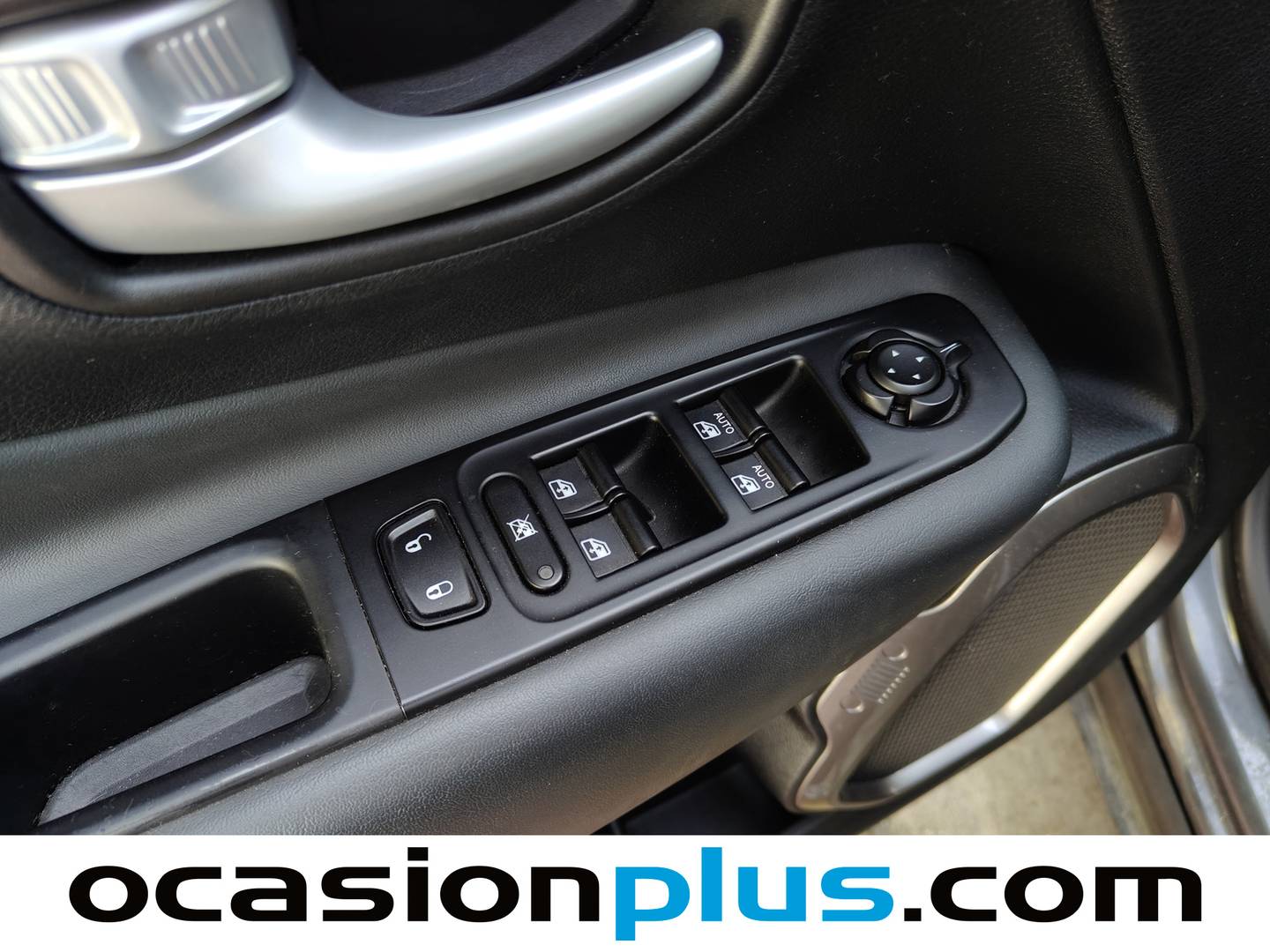 Foto Jeep Renegade Jeep Renegade eHybrid 1.5 Limited ATX (130 CV)