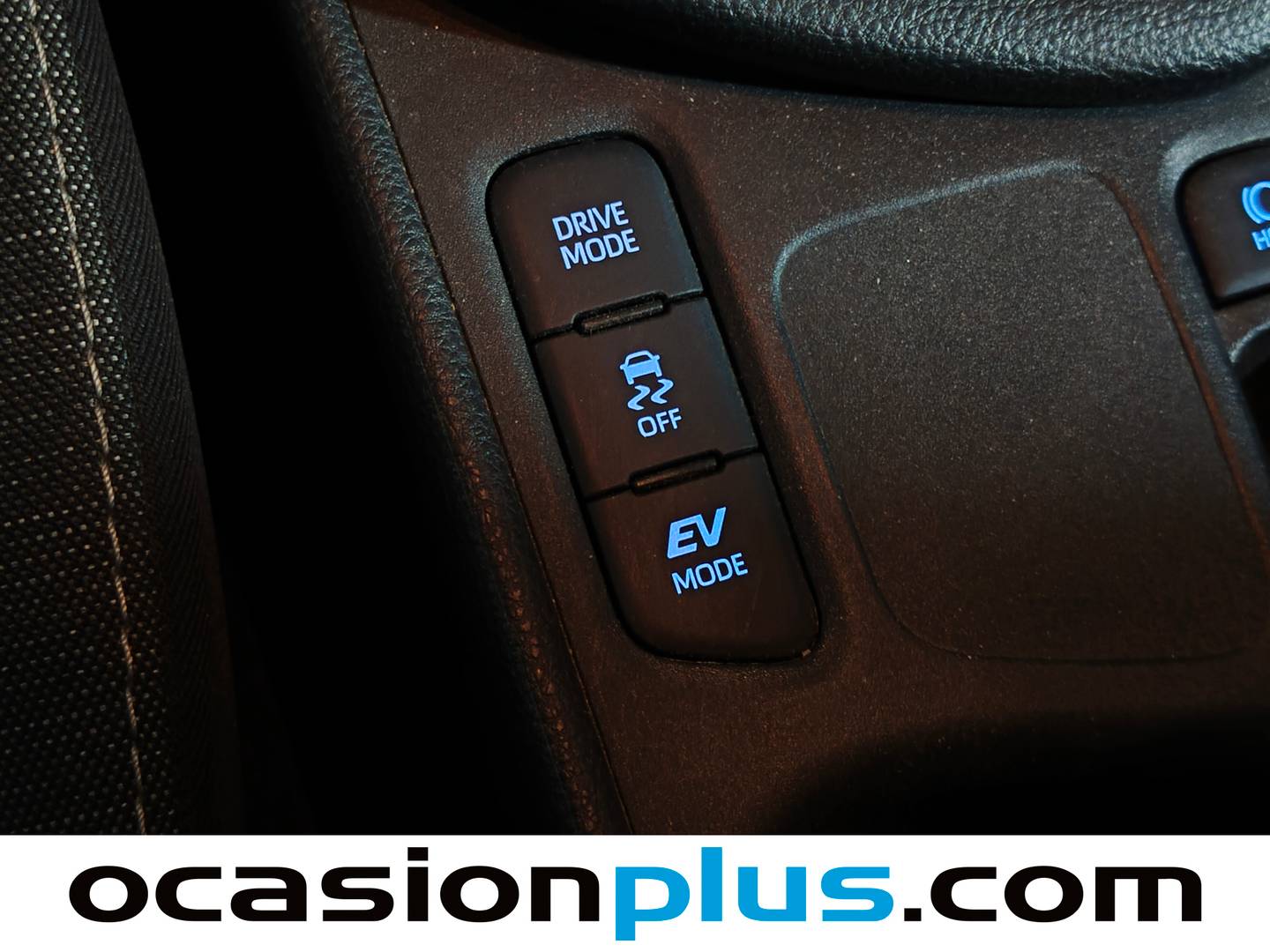 Equipamiento del Toyota Yaris Toyota Yaris 120H Active Tech (116 CV)