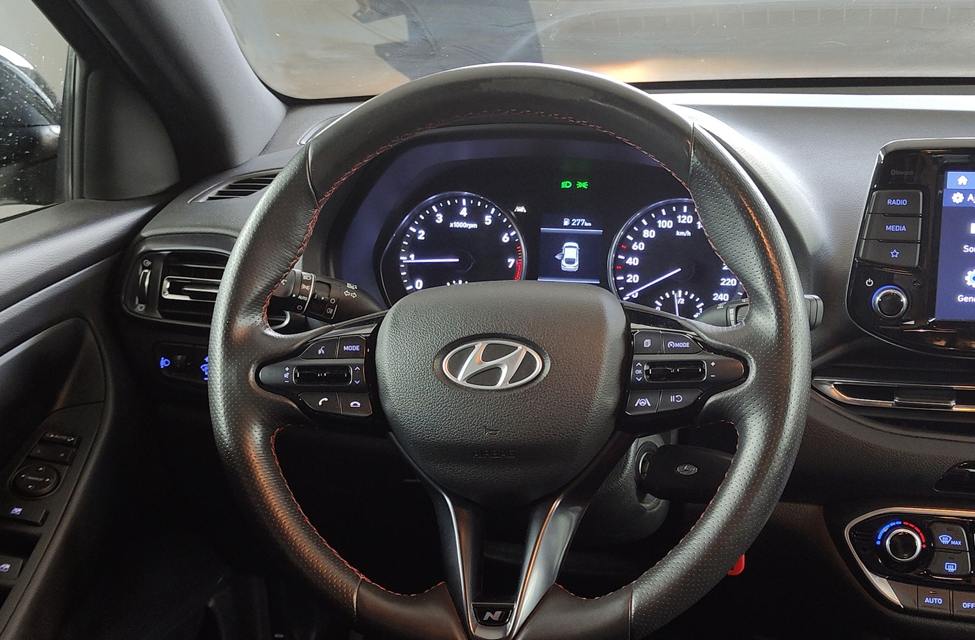 Hyundai i30 Fastback 1.0 T-GDi N Line 30 Aniversario - foto 20