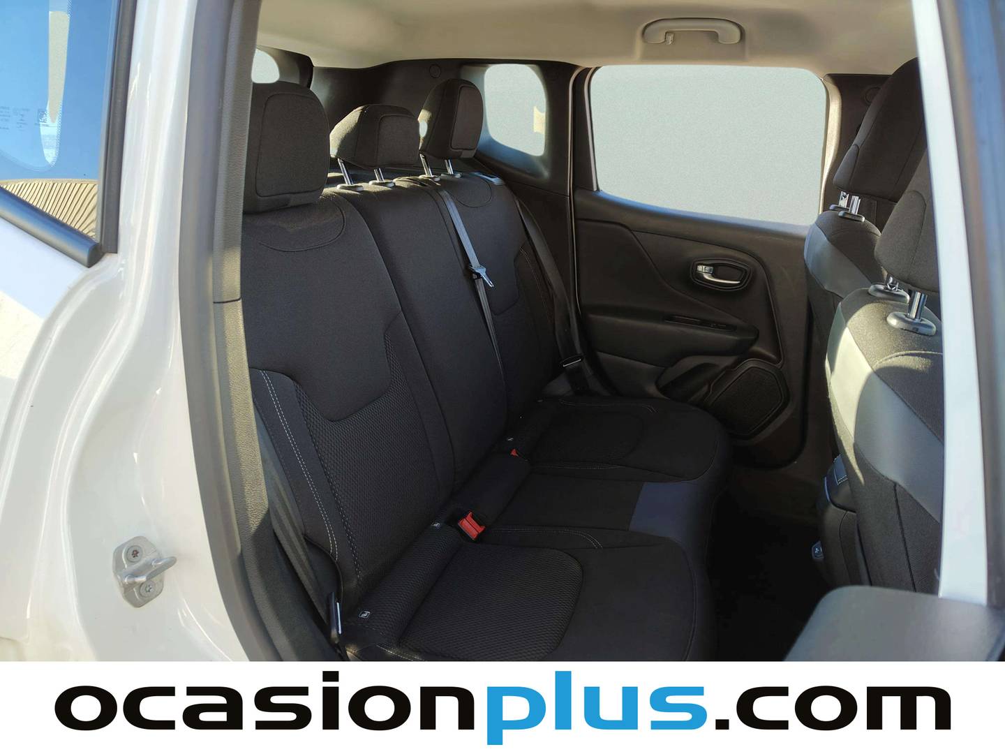 Foto Jeep Renegade Jeep Renegade eHybrid 1.5 Night Eagle ATX (130 CV)