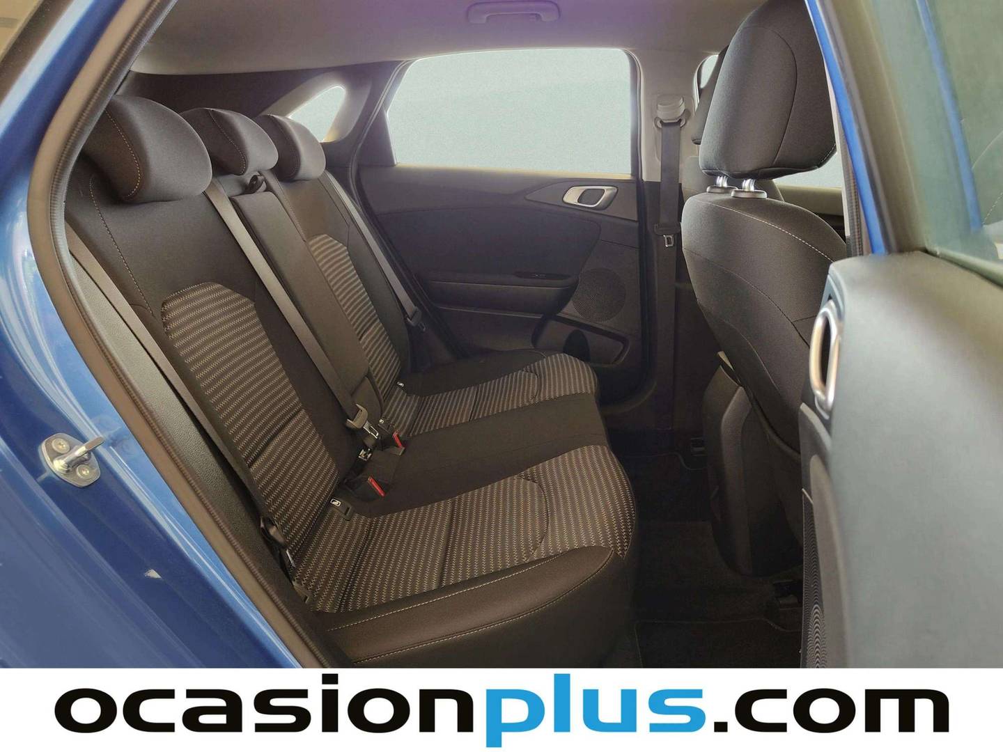 Foto asientos traseros KIA Ceed KIA Ceed 1.0 T-GDI Drive (100 CV)
