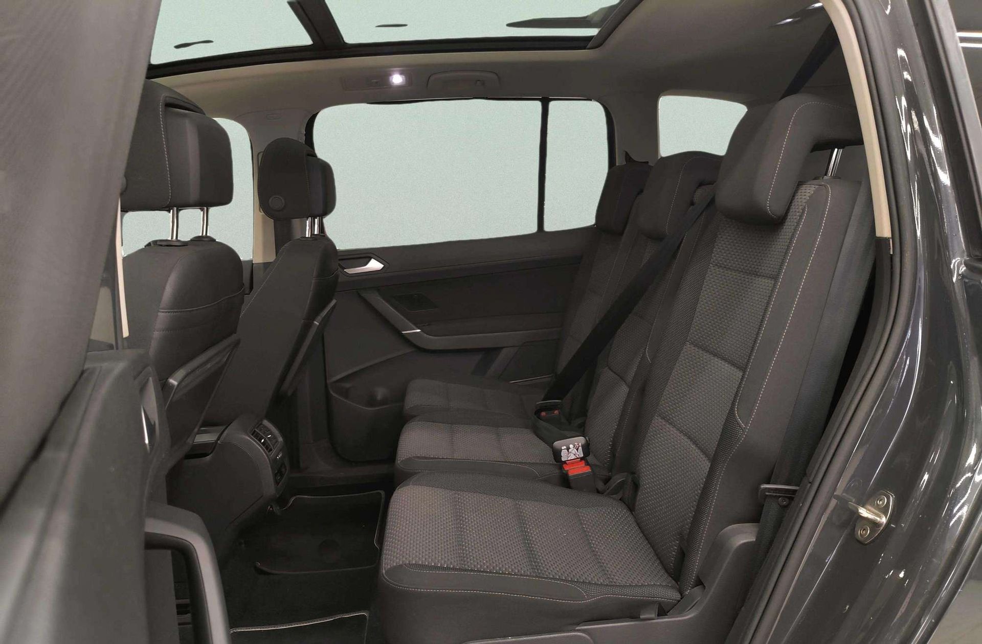 Volkswagen Touran Advance 2.0 TDI DSG - foto 14