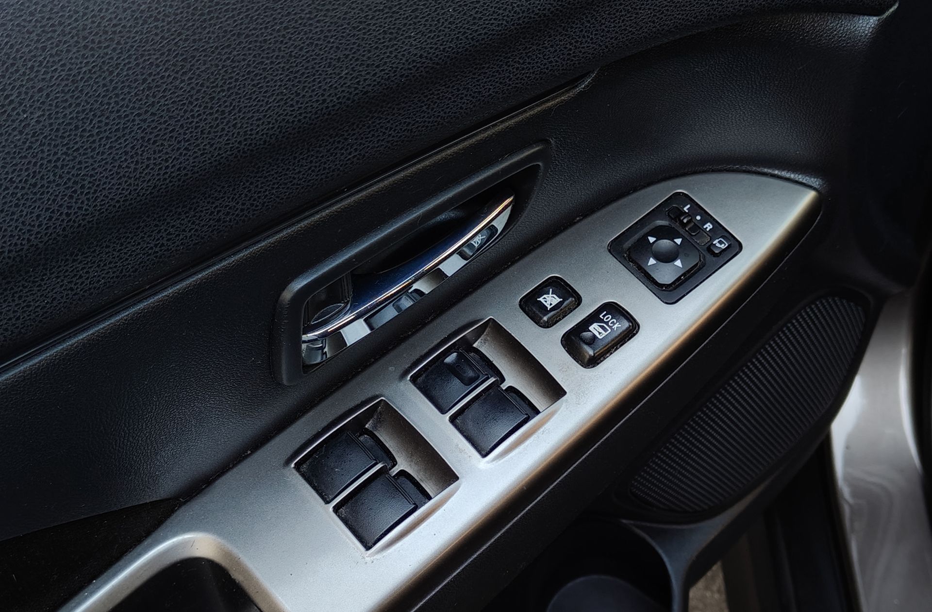 Mitsubishi ASX 160 MPI Motion - foto 33
