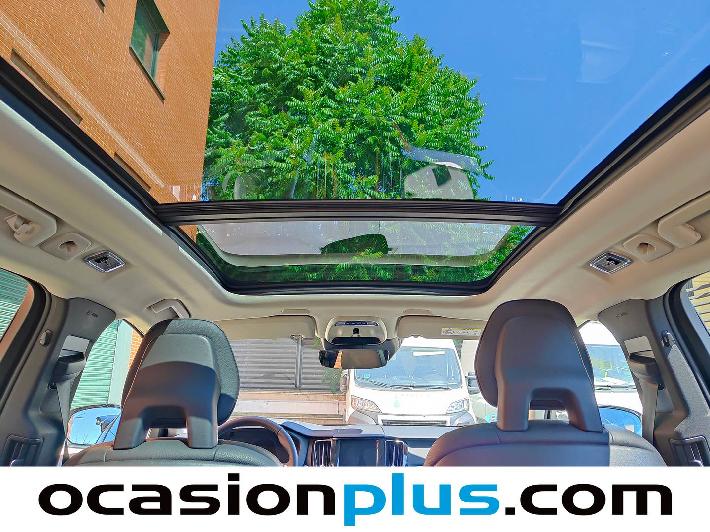 Extras y acabados del Volvo XC60 Volvo XC60 T5 Inscription AWD Auto (250 CV)