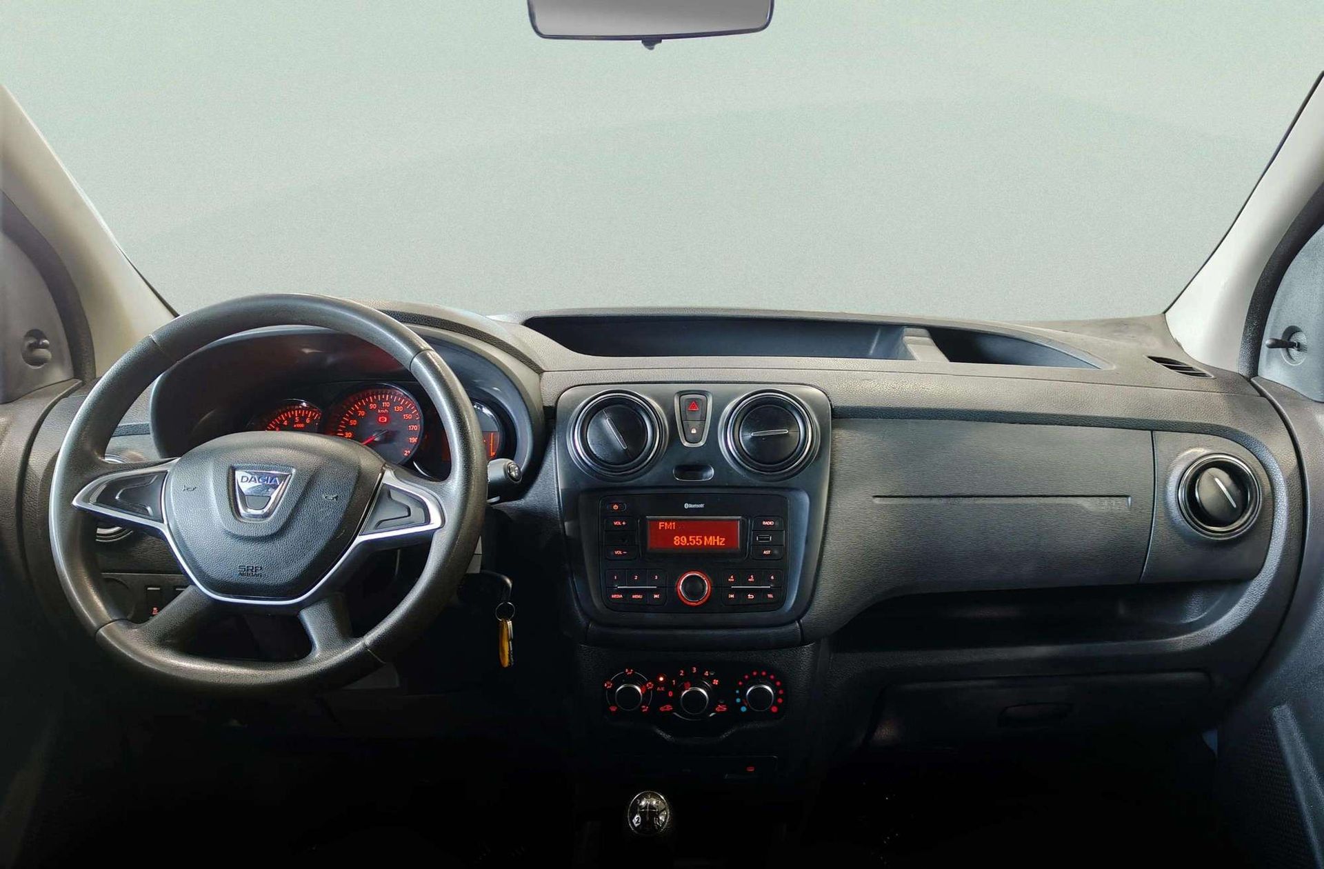 Dacia Dokker Essential 1.6 - foto 6
