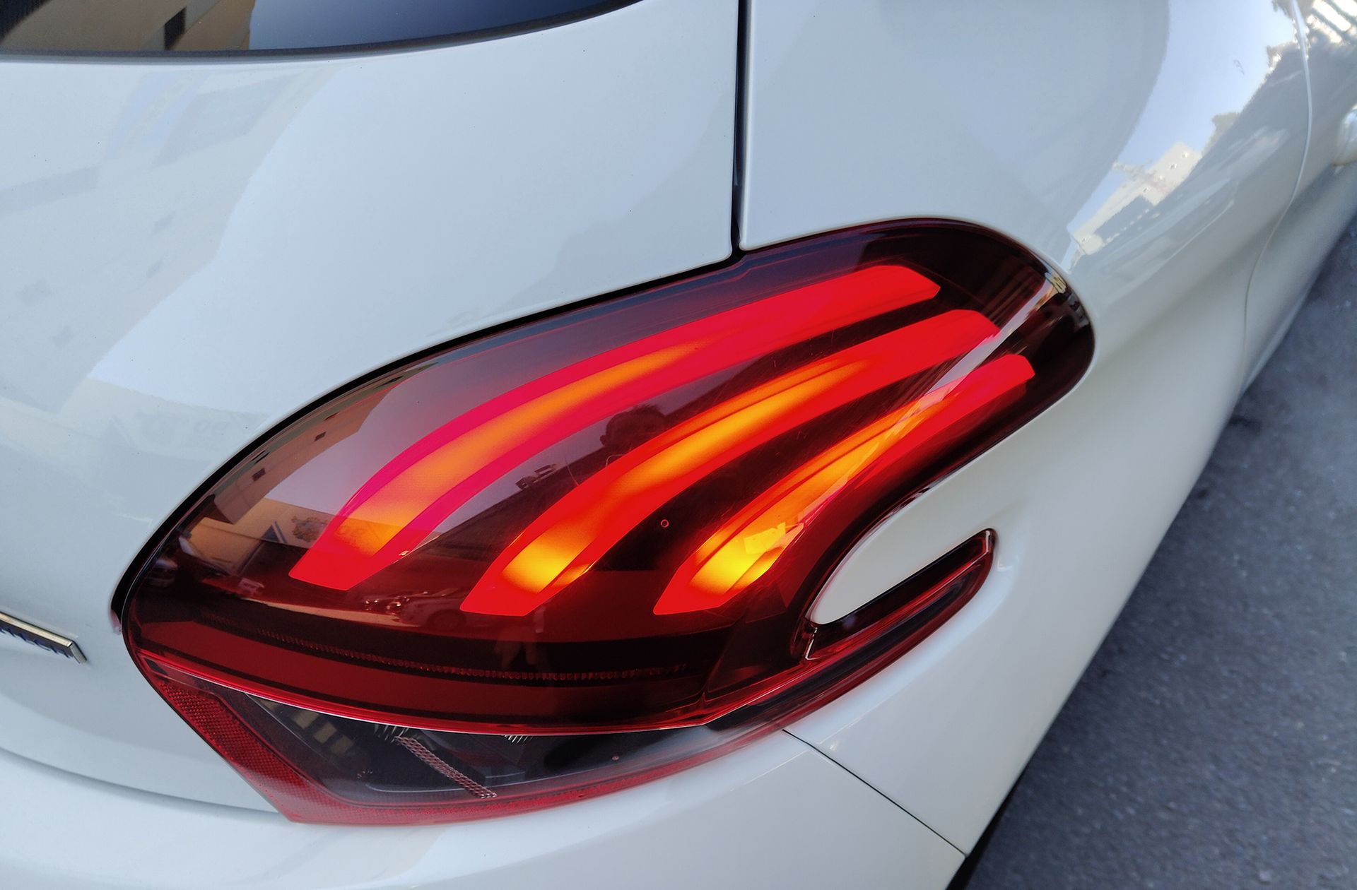 Peugeot 208 1.2 PureTech Allure - foto 19