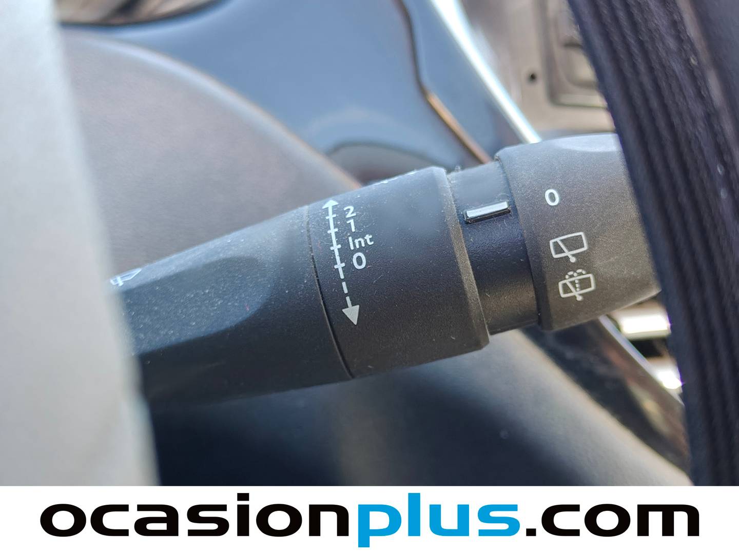 Peugeot 208 Peugeot 208 1.4 HDi Business Line (68 CV) 2014